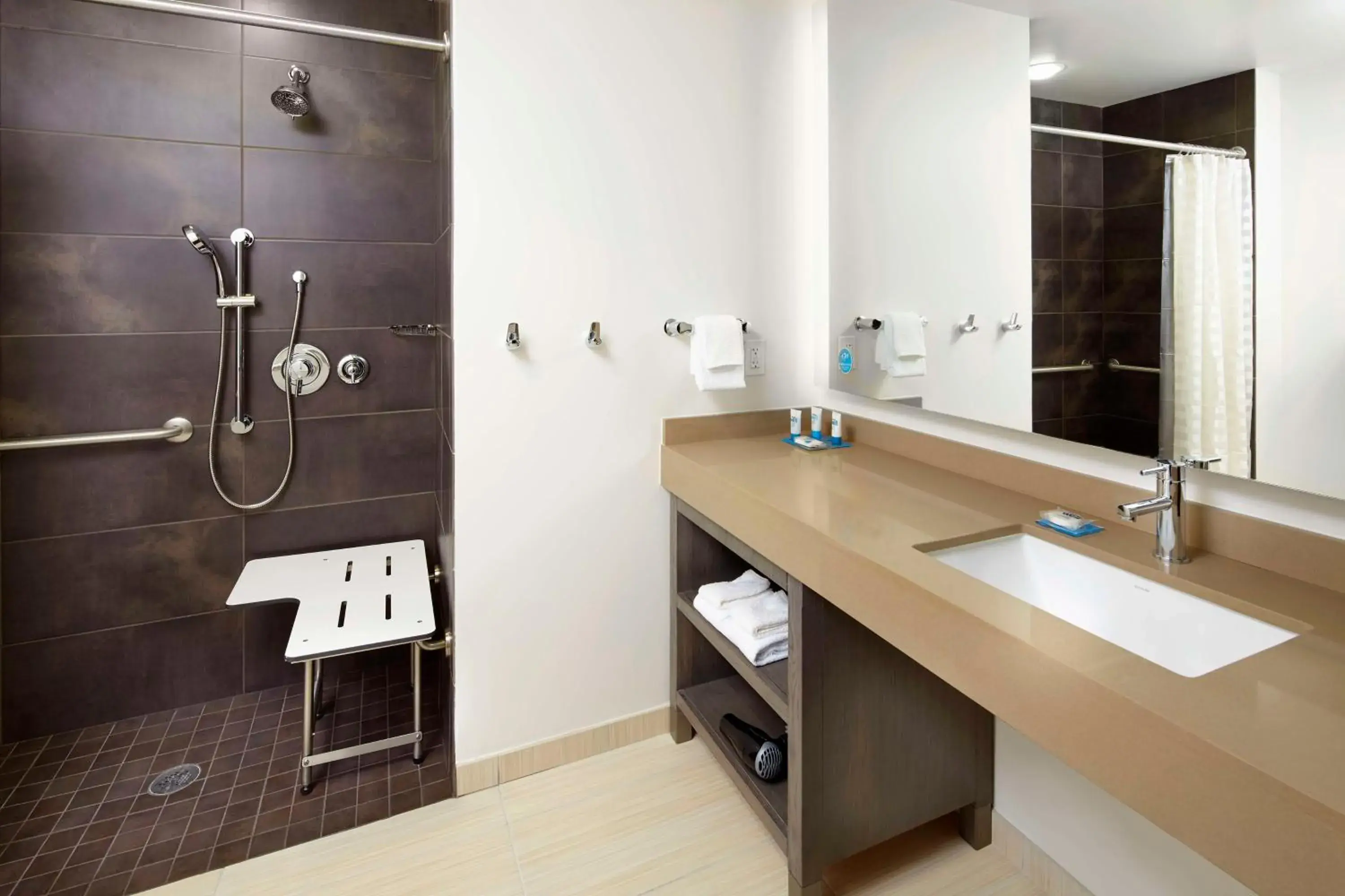 Bathroom in Hyatt House Denver Lakewood Belmar Bathroom in Hyatt House Denver Lakewood Belmar