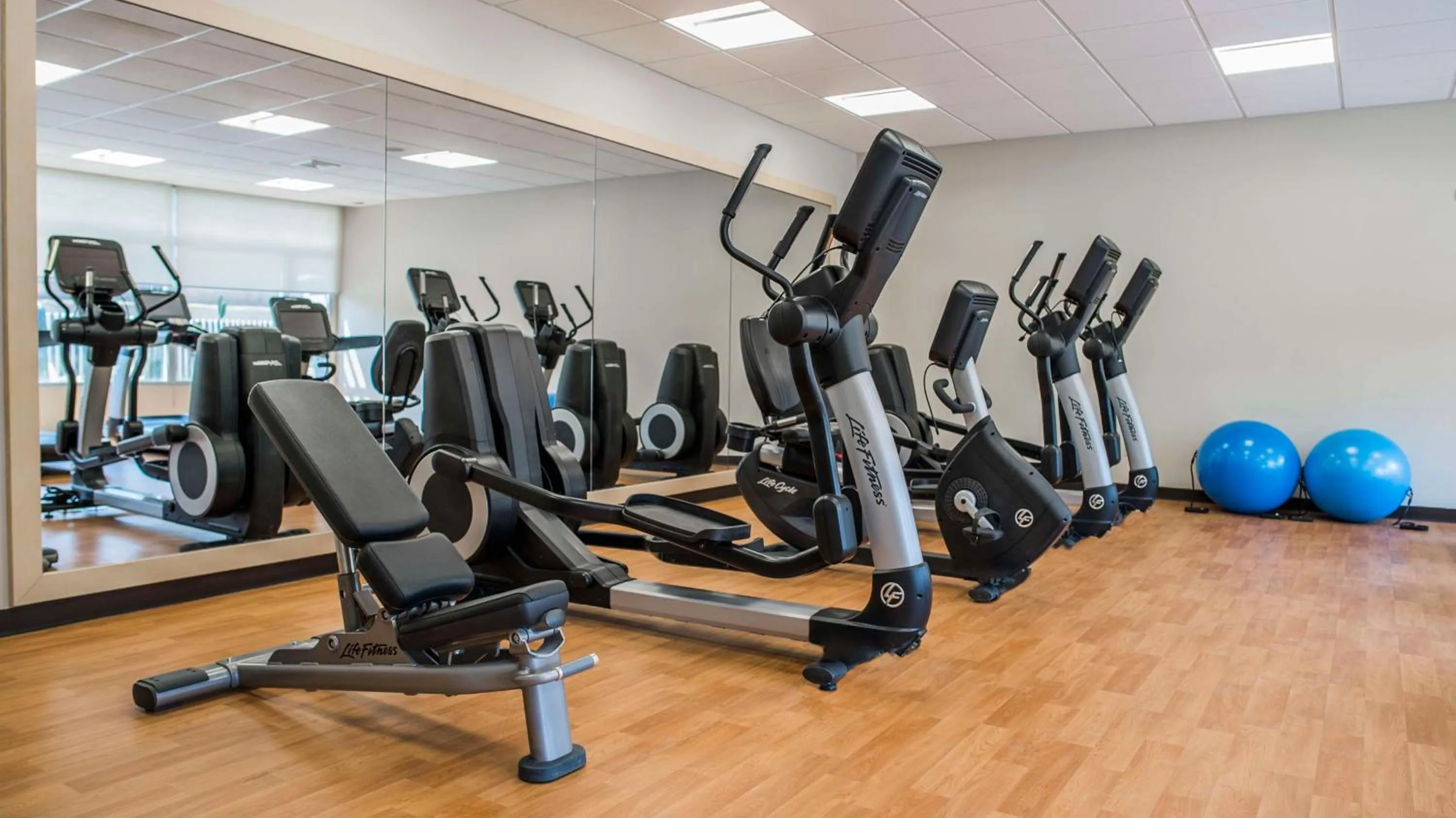 Fitness centre/facilities in Hyatt Place Managua