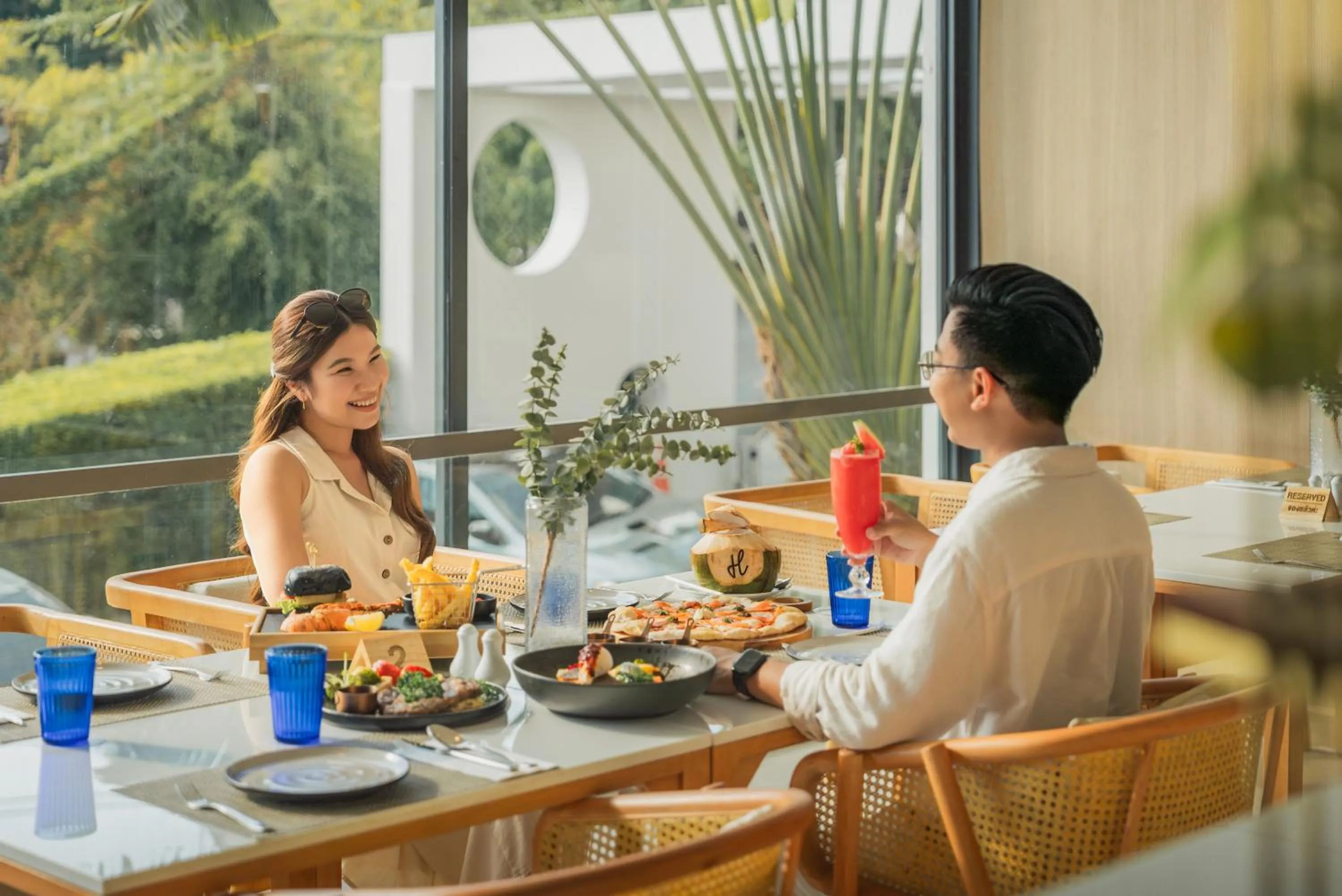 Restaurant/places to eat in Andaman Beach Hotel Phuket - Handwritten Collection