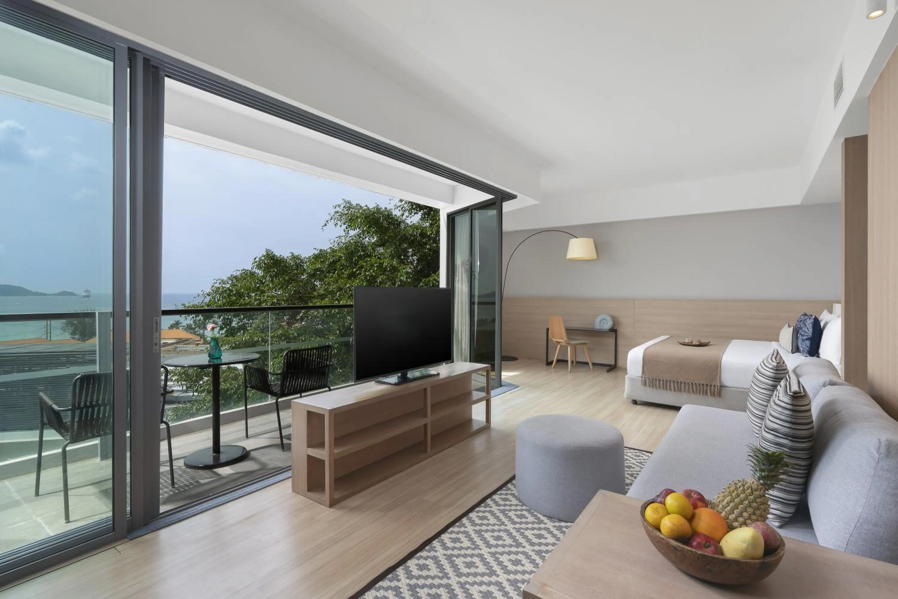 Bed in Andaman Beach Hotel Phuket - Handwritten Collection