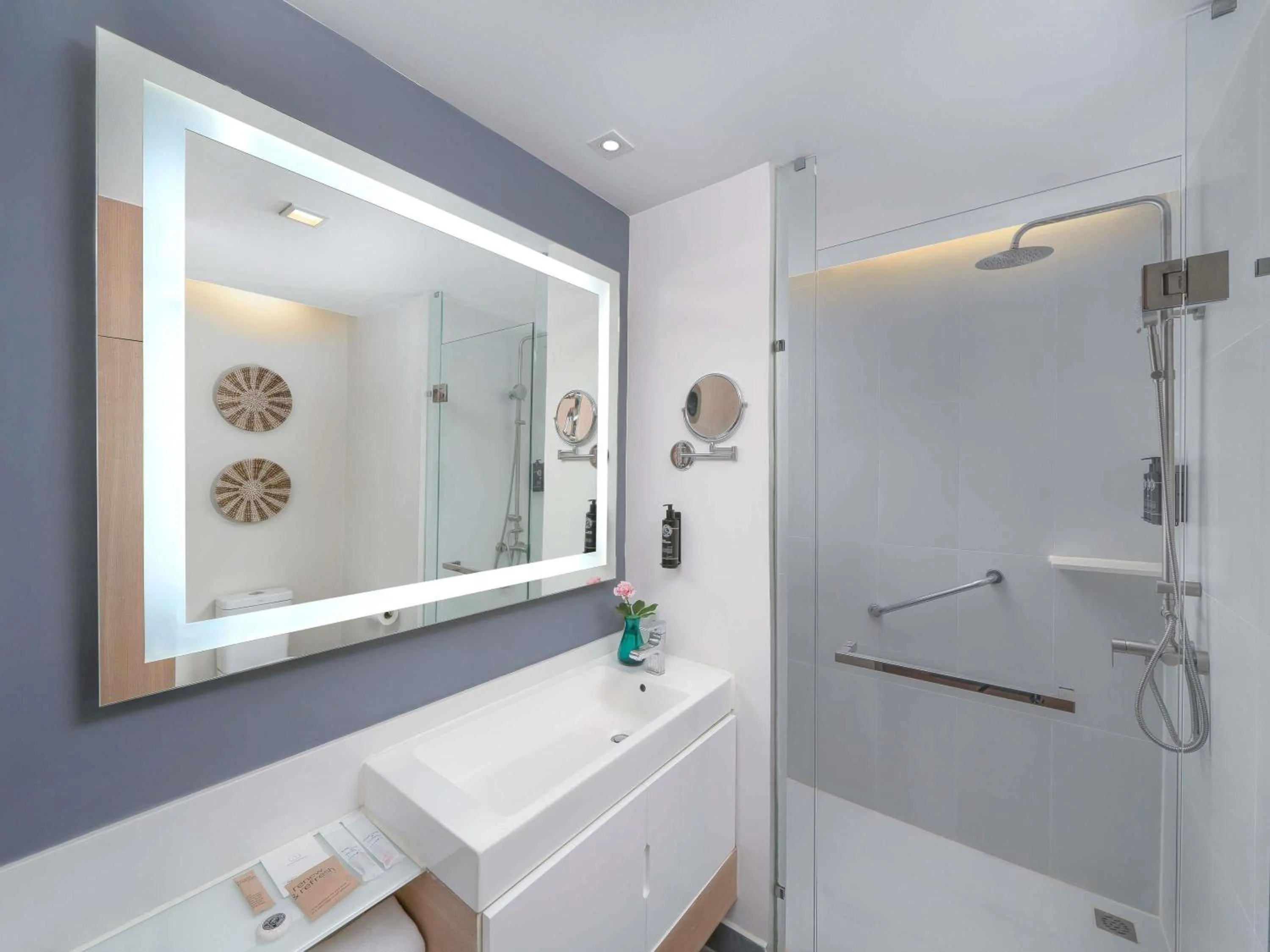 Bedroom in Andaman Beach Hotel Phuket - Handwritten Collection