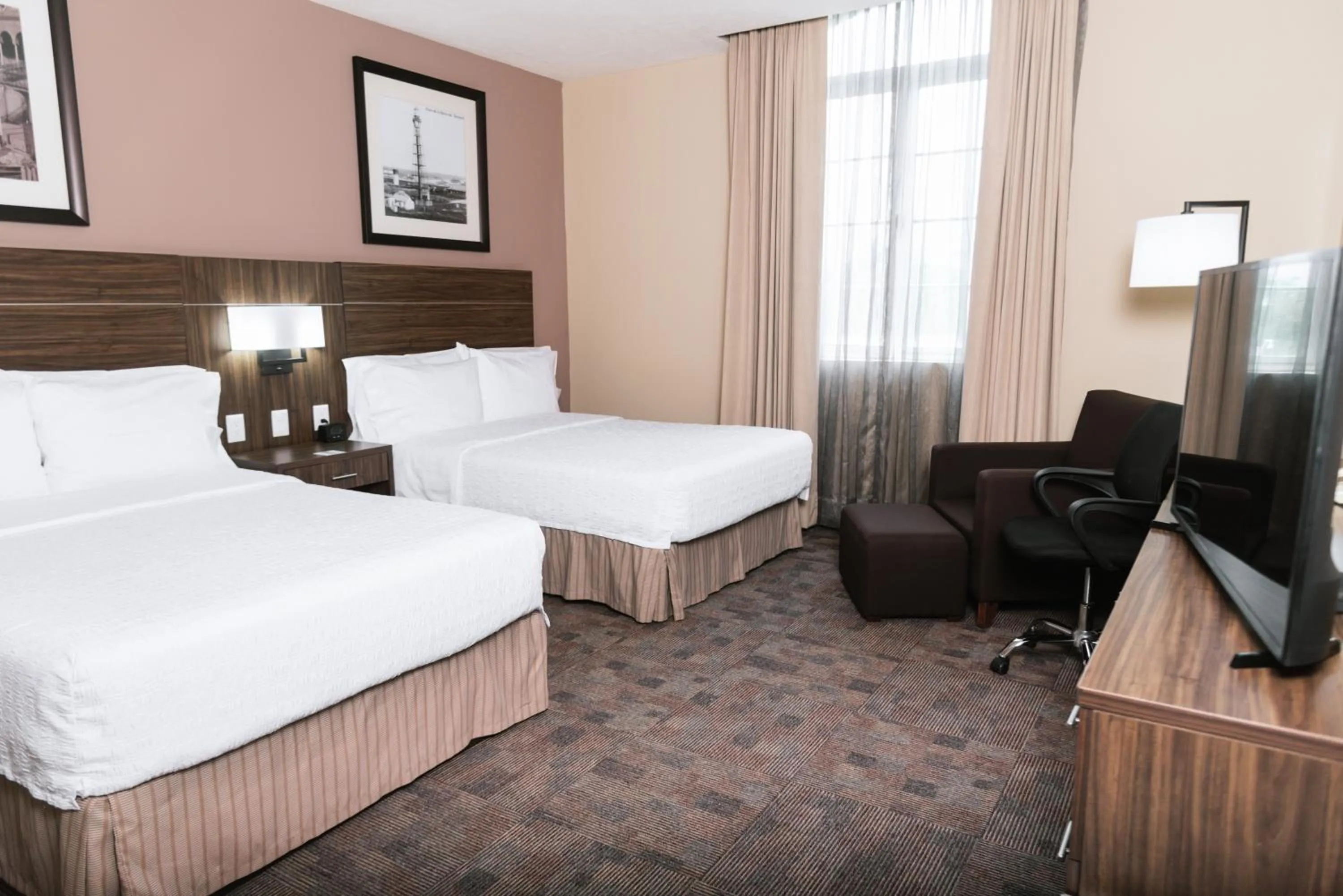 Bed in Hampton Inn Tampico Zona Dorada