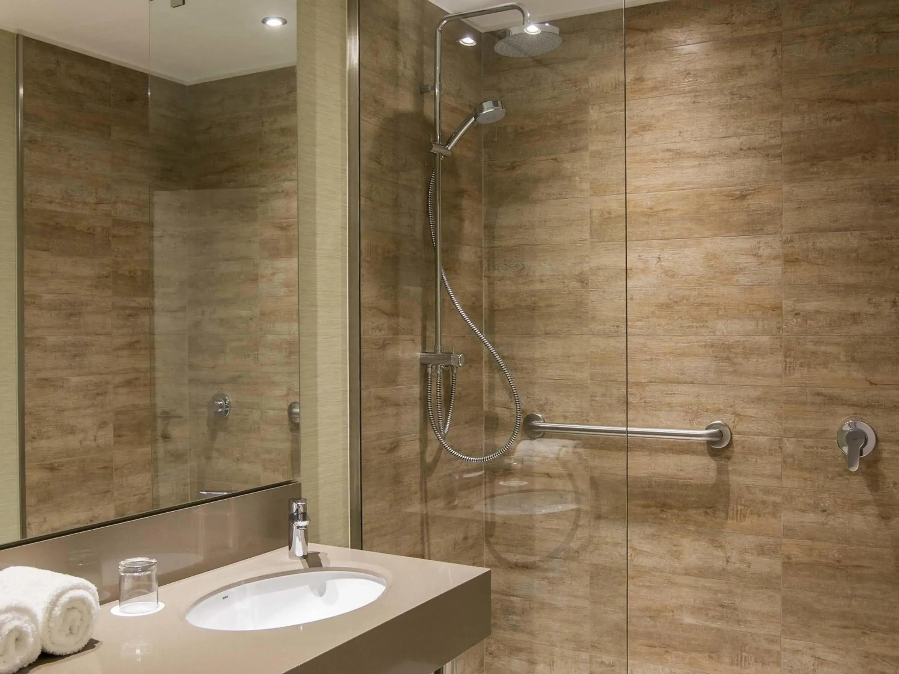 Bedroom in Hotel Costanera Concepcion Bedroom in Hotel Costanera Concepcion