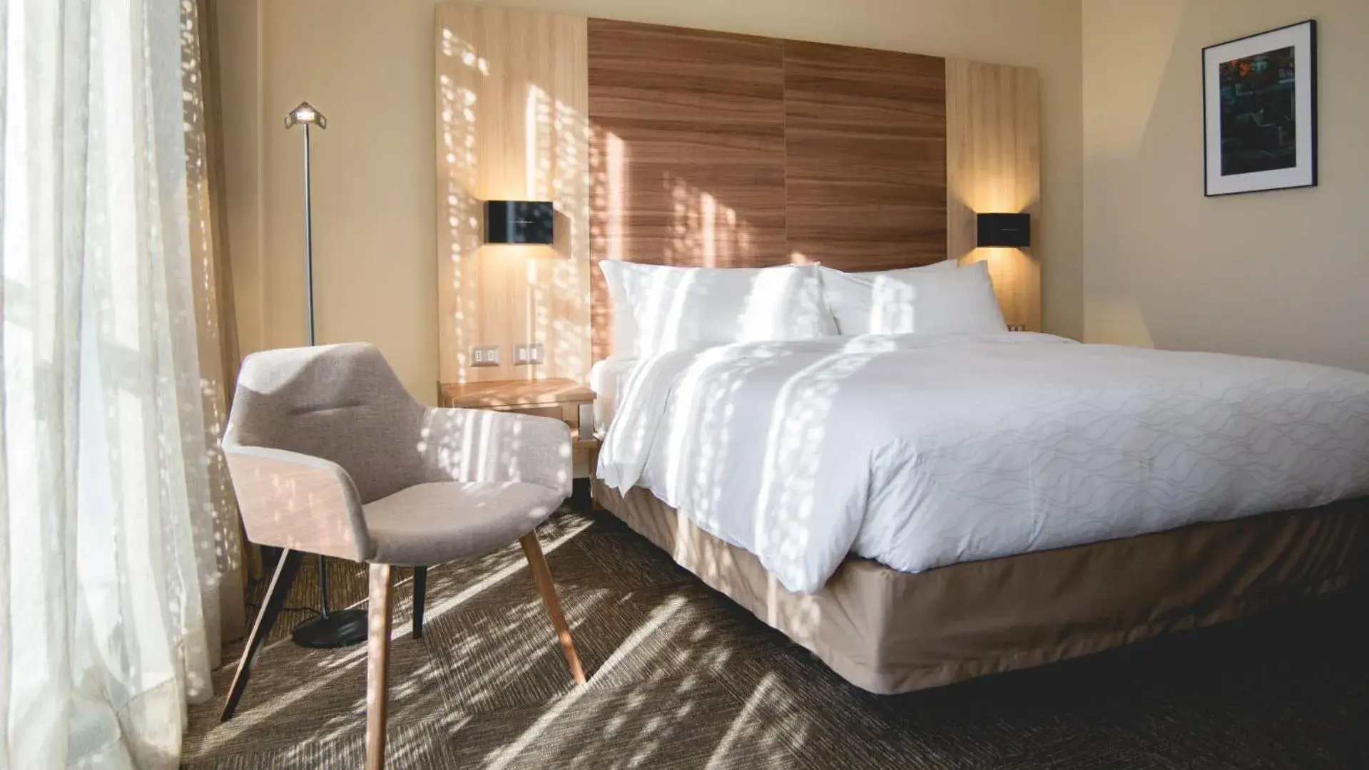 Bedroom, Bed in Mercure Concepcion Bedroom, Bed in Mercure Concepcion