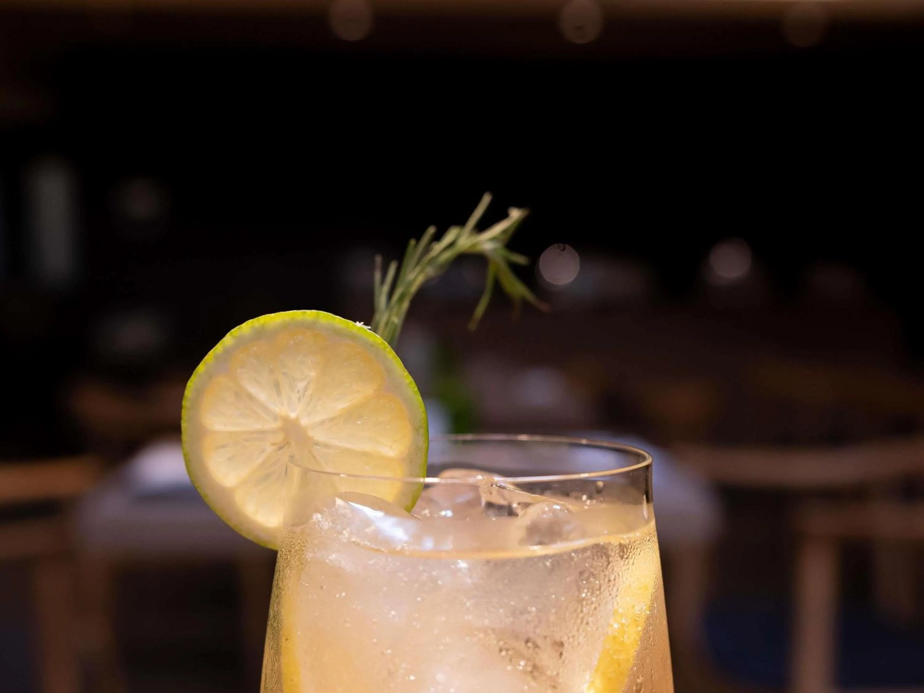 Restaurant/places to eat in Mercure Concepcion