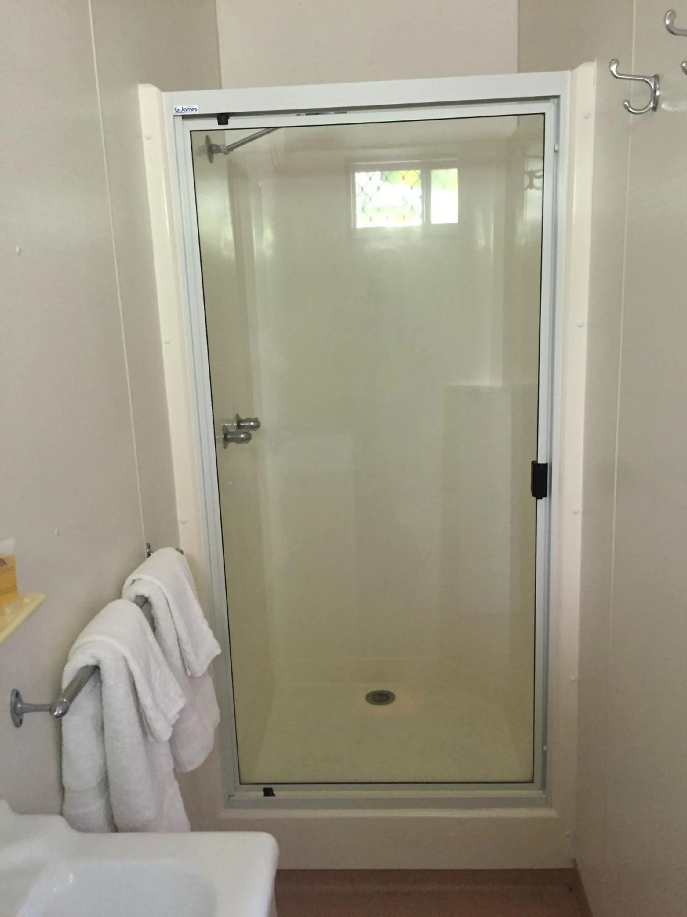 Bathroom in Wongai Beach Hotel