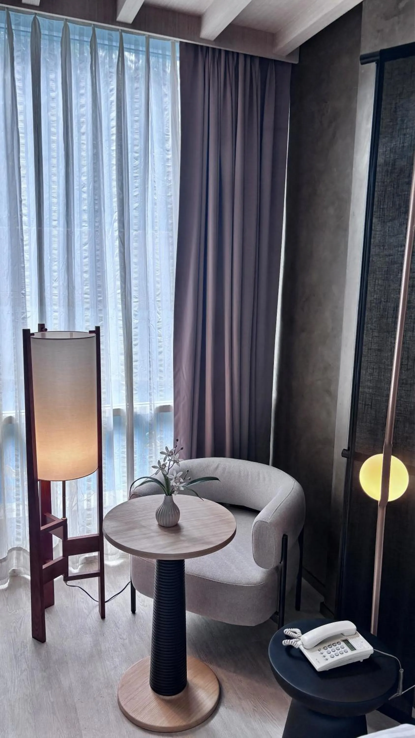 Seating area in Grand Vista Hotel Chiangrai