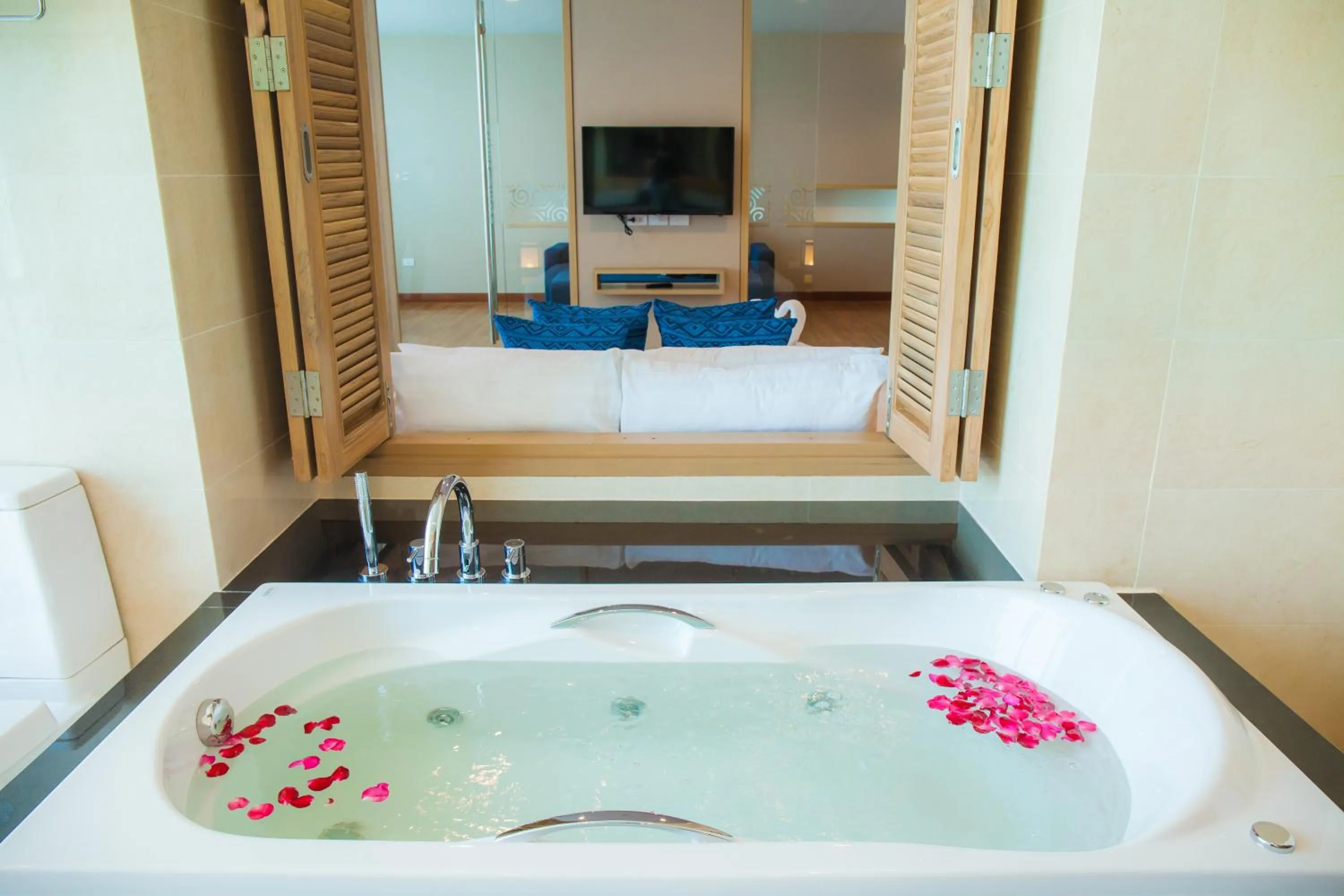 Bathroom in Grand Vista Hotel Chiangrai