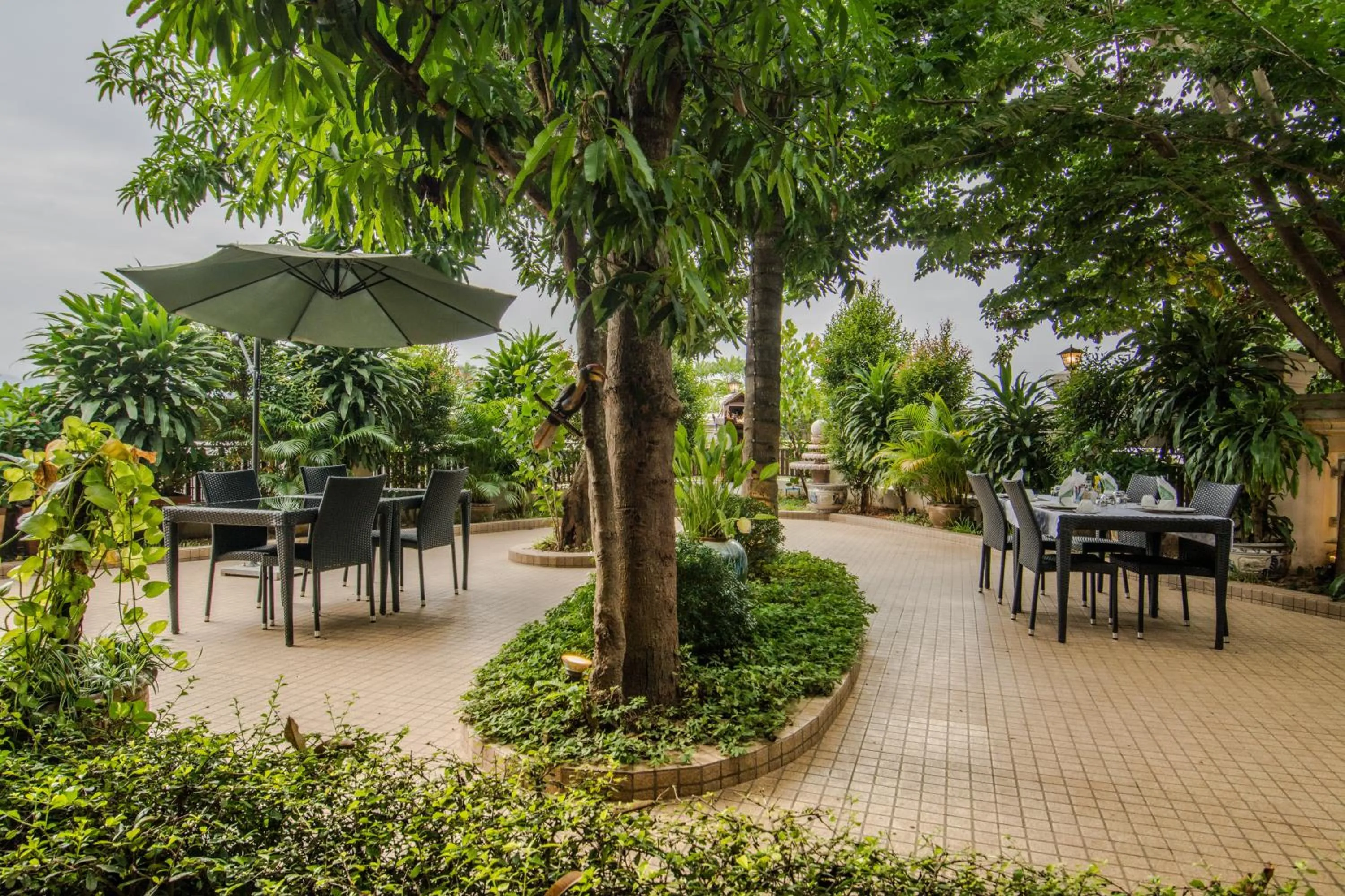 Garden in Villa Ang Thong