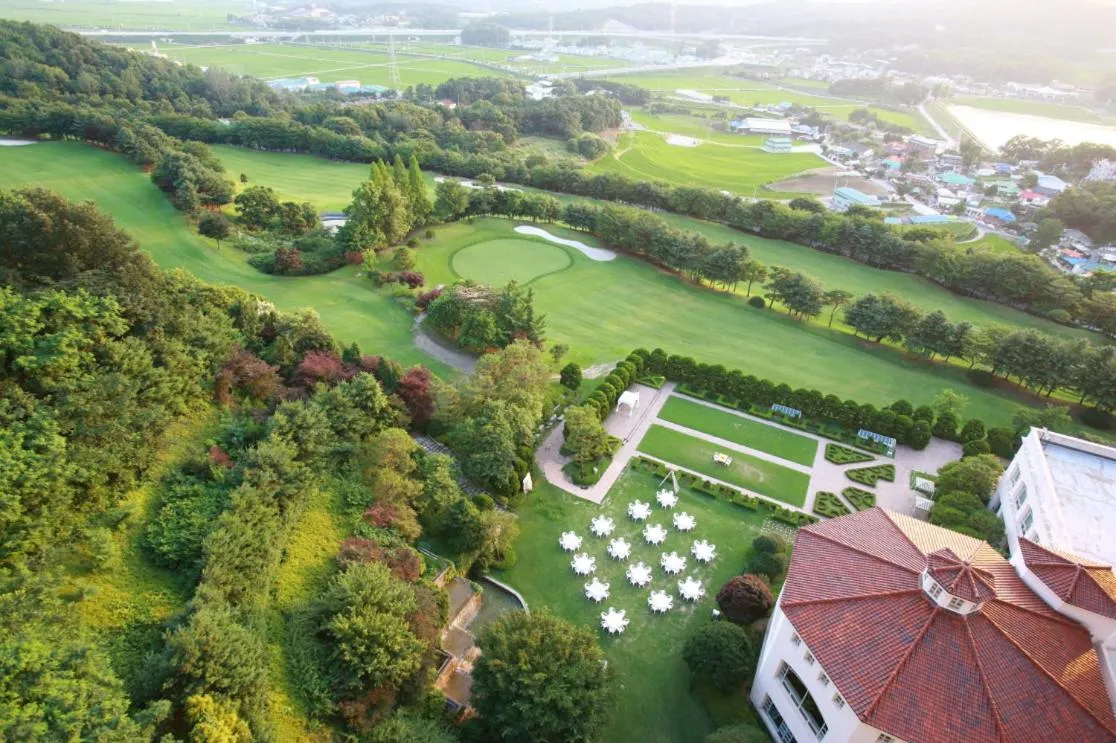 View (from property/room), Bird's-eye View in La Vie D'or Resort