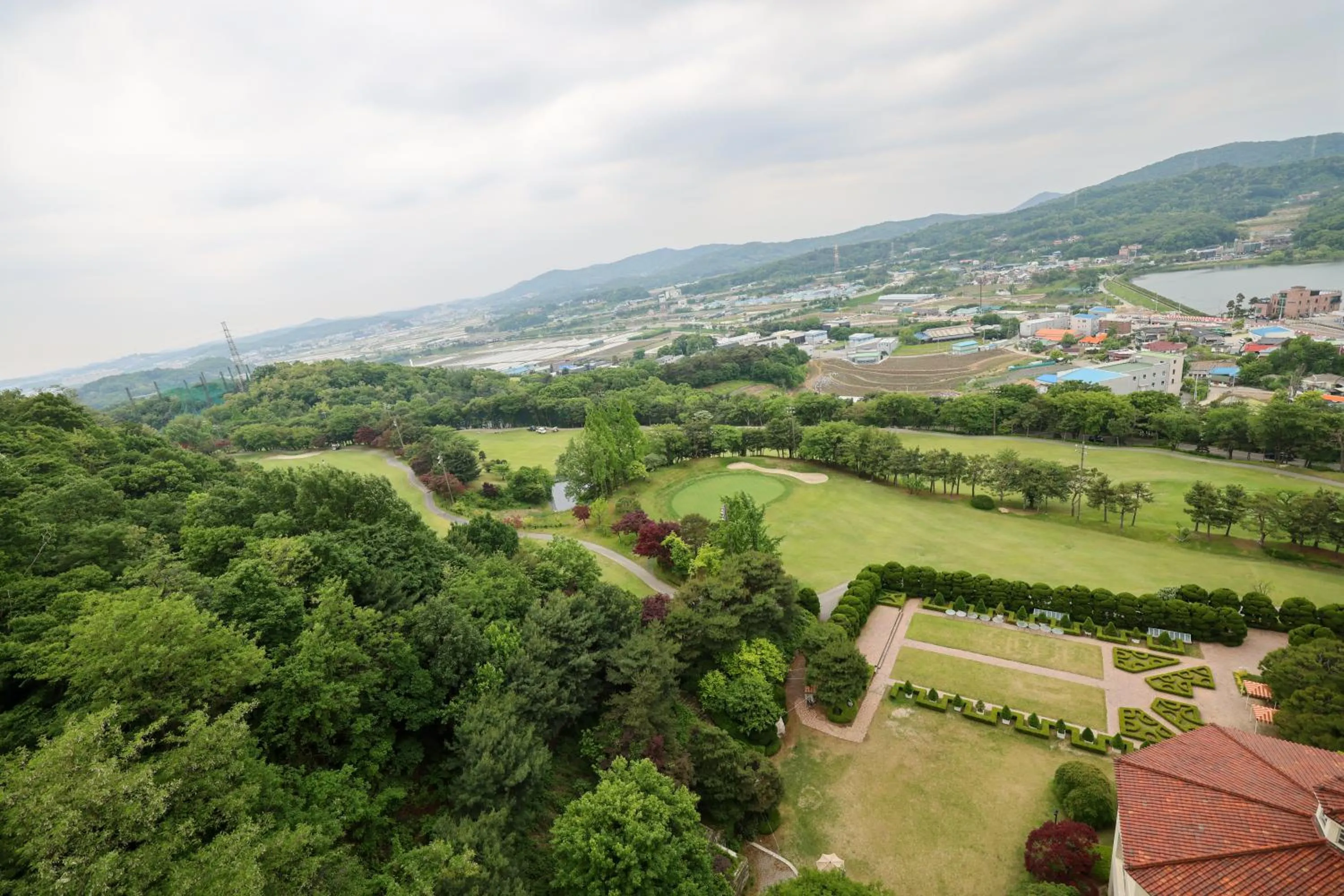 Mountain view in La Vie Dor Hotel and Resort, Trademark Collection by Wyndham