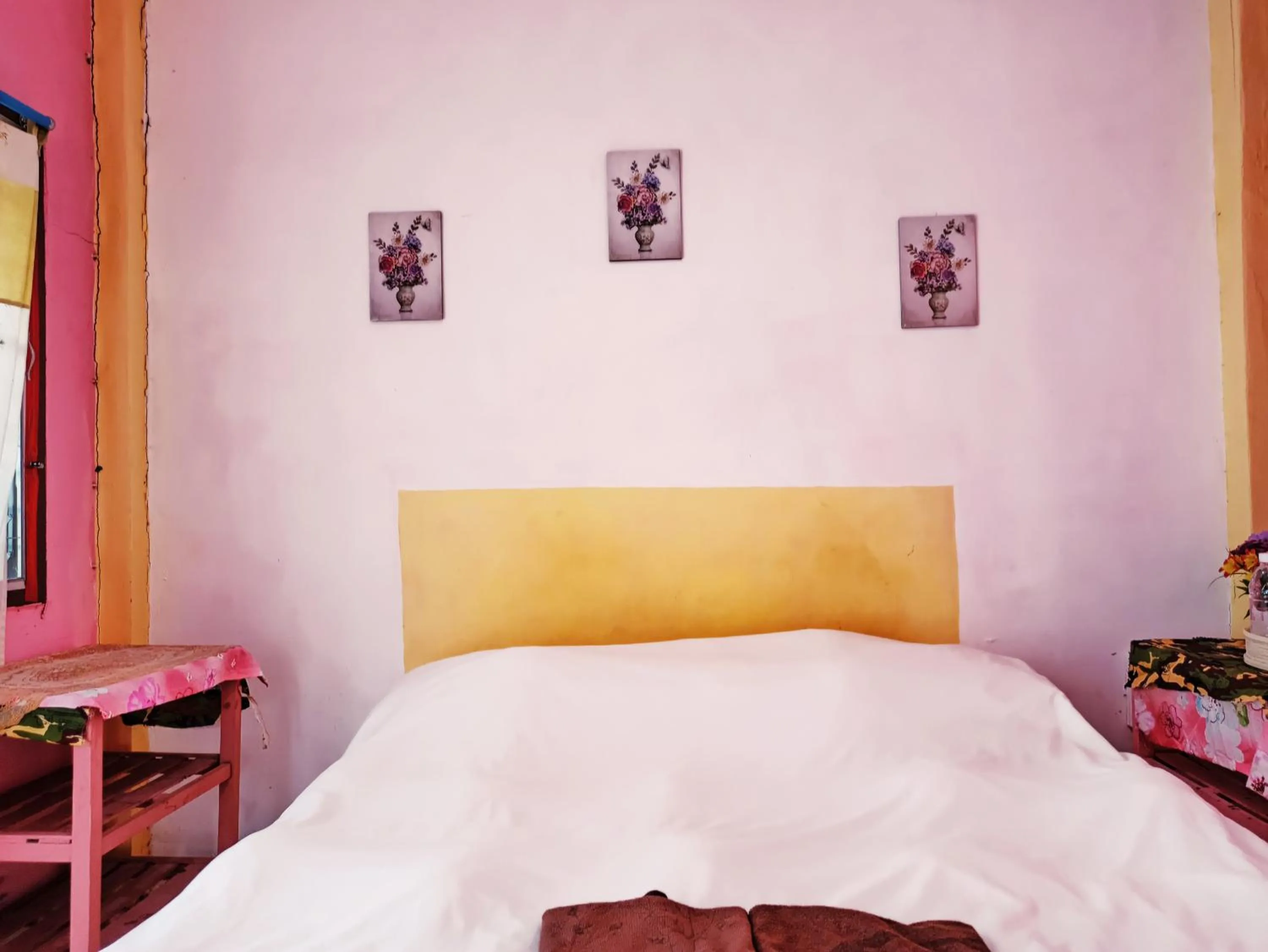 Bed in Pai Forest Resort