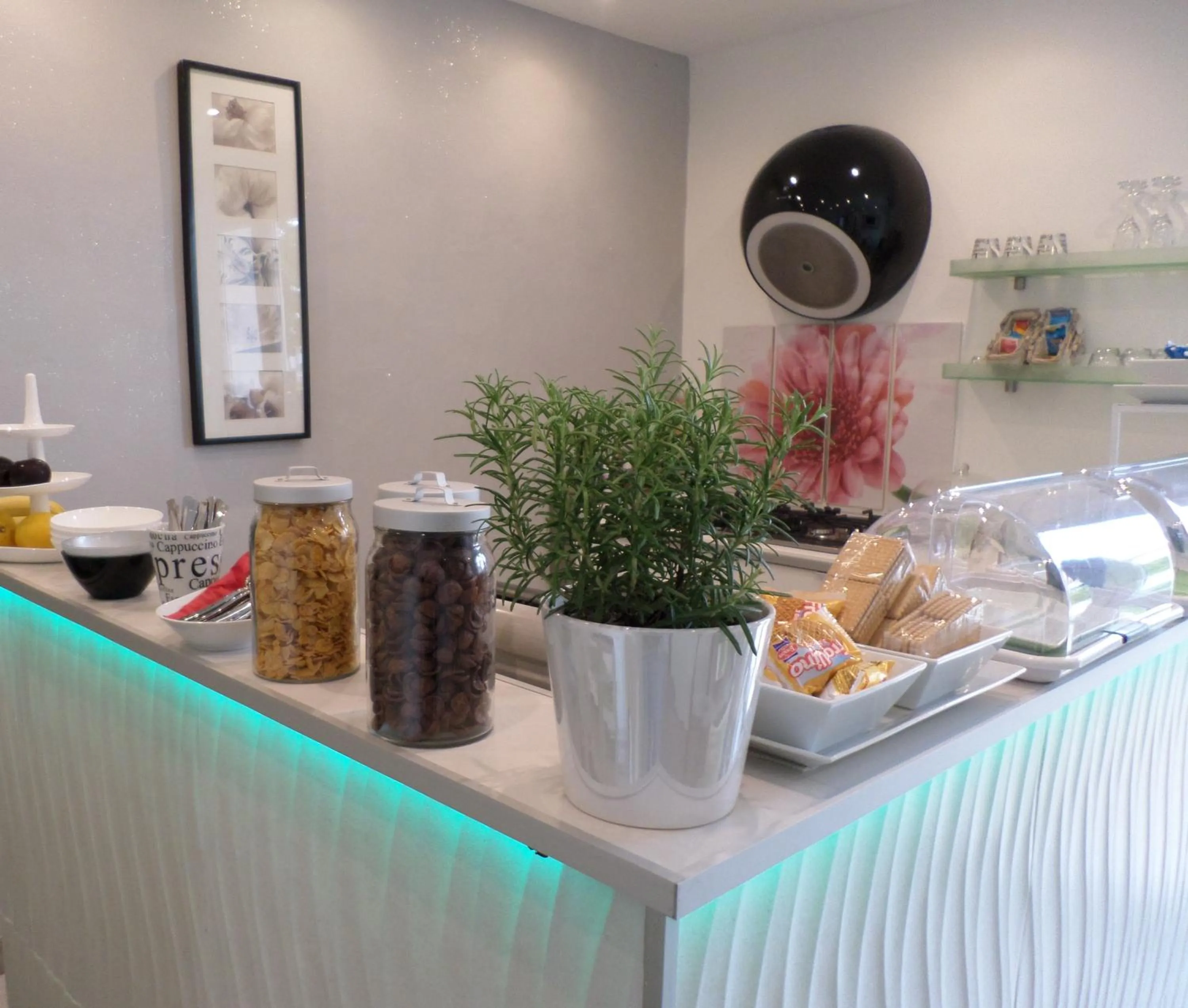 Buffet breakfast in H5-5H Luxury Room