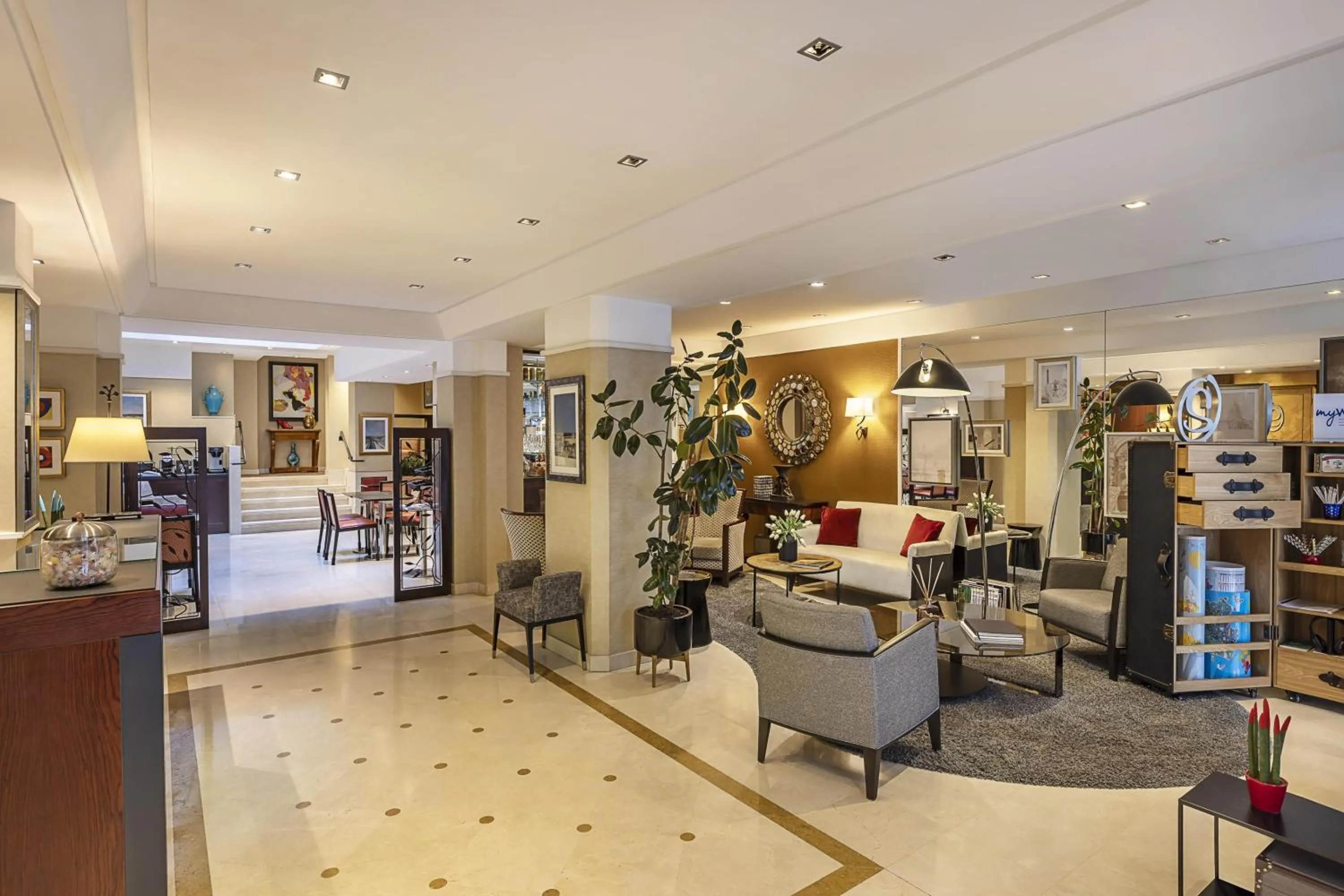 Lobby or reception in Best Western Plus Hotel Sydney Opera