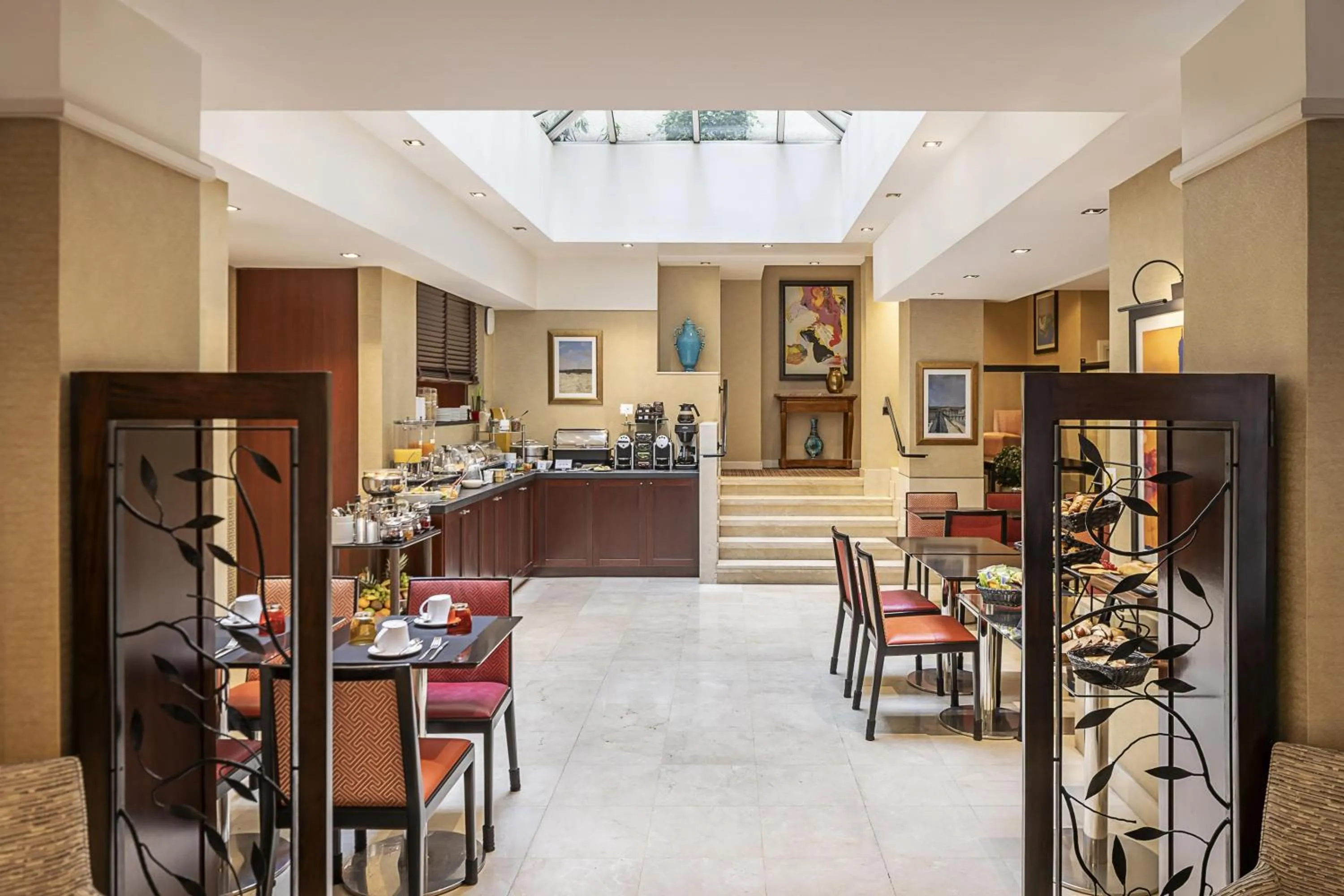 Breakfast in Best Western Plus Hotel Sydney Opera