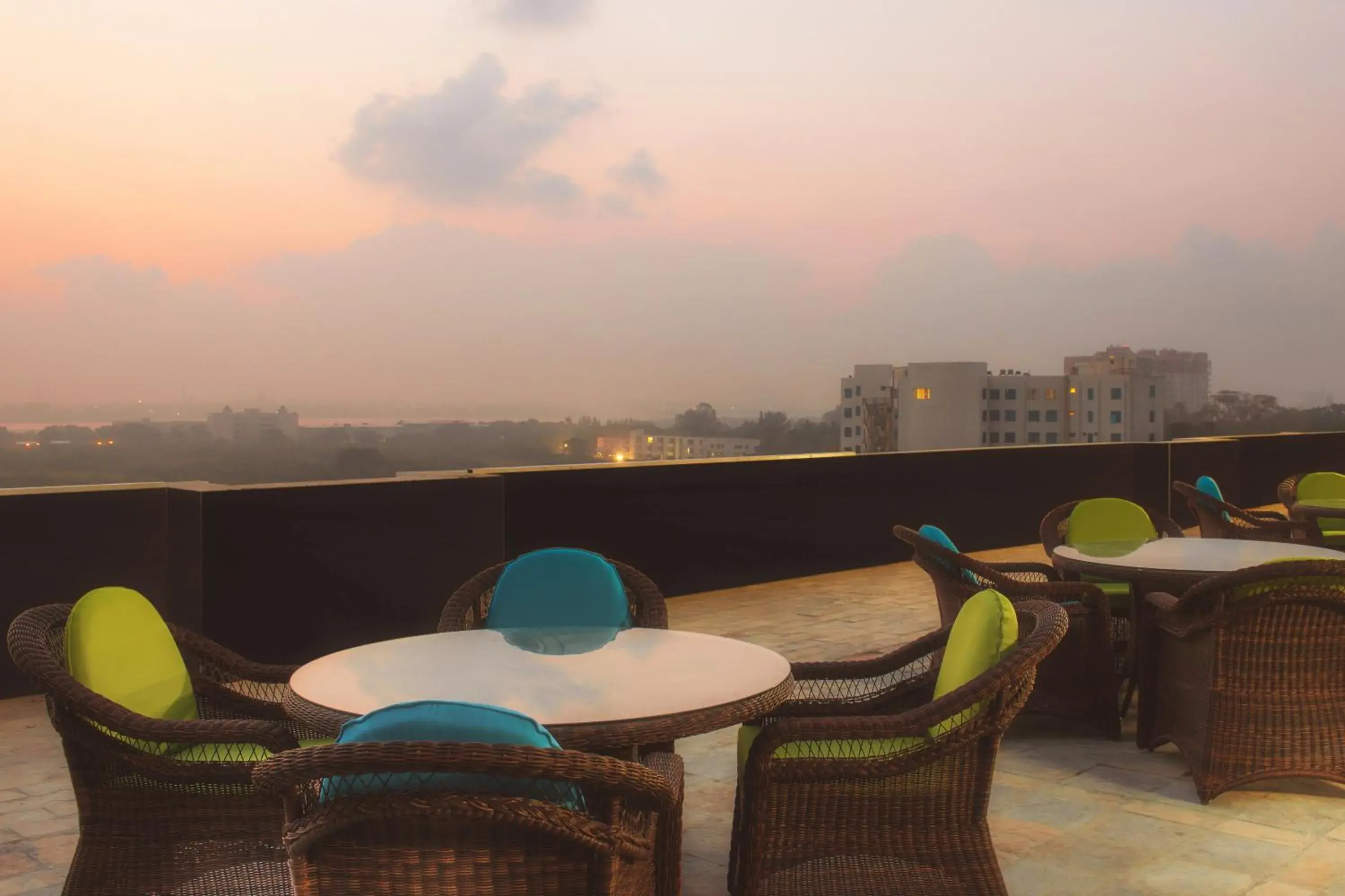 Food and drinks in Days Hotel by Wyndham Chennai OMR Food and drinks in Days Hotel by Wyndham Chennai OMR