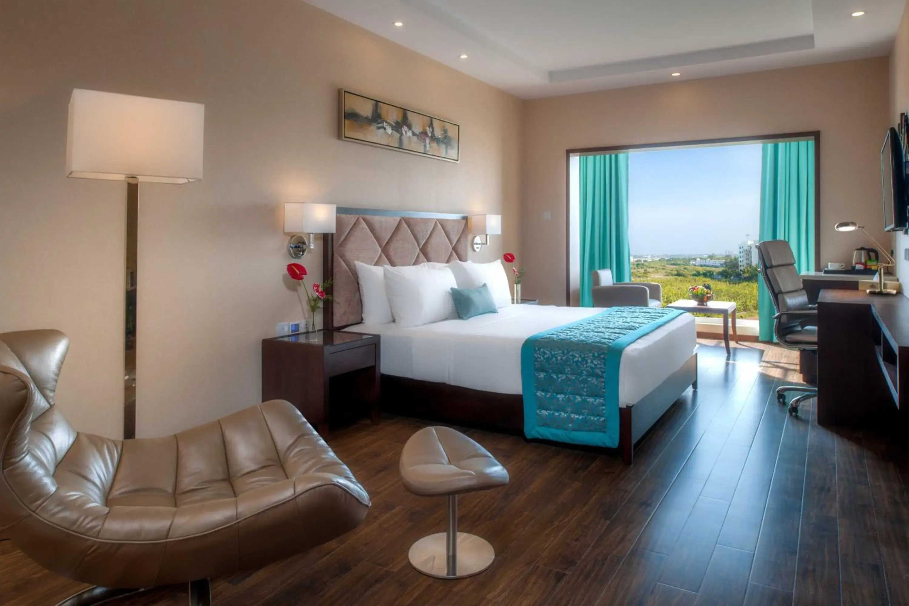 King Suite Room- Non-Smoking in Days Hotel by Wyndham Chennai OMR King Suite Room- Non-Smoking in Days Hotel by Wyndham Chennai OMR