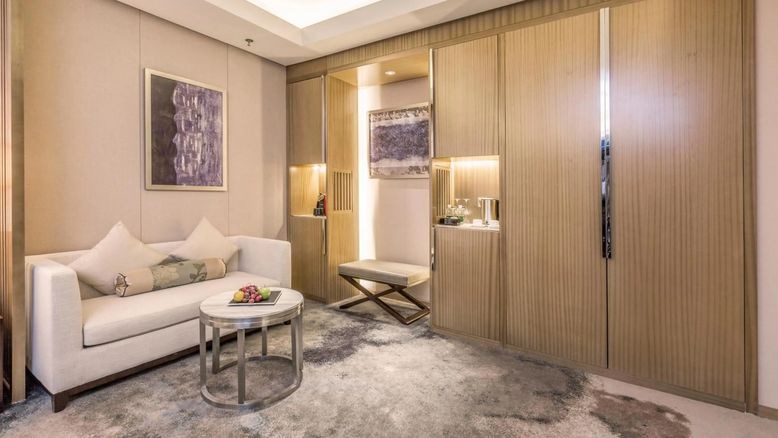 Seating area in Yun Hotel Wuhan