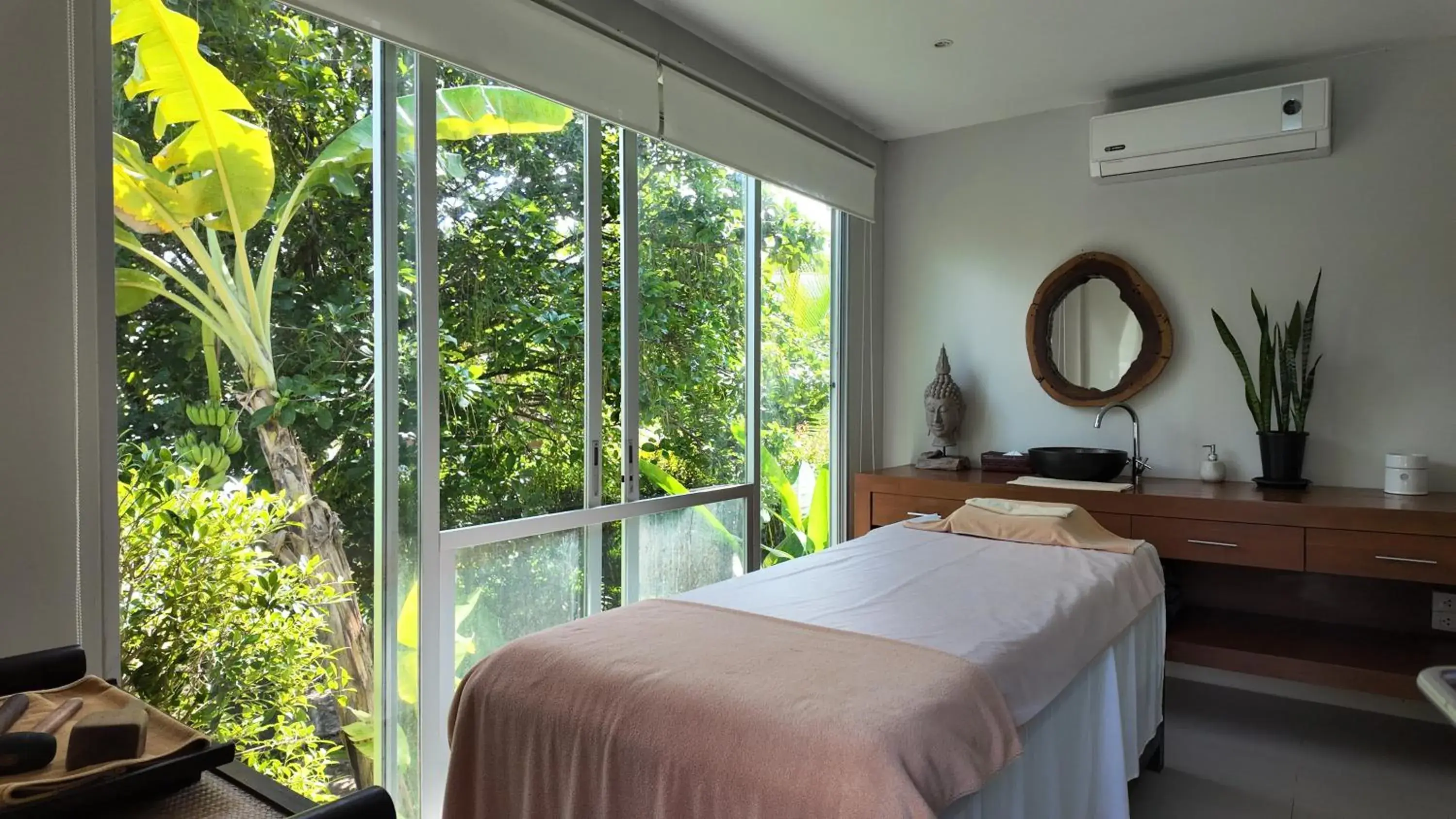 Spa and wellness centre/facilities, Bed in TheLifeCo Phuket - Holistic Wellbeing Center Spa and wellness centre/facilities, Bed in TheLifeCo Phuket - Holistic Wellbeing Center