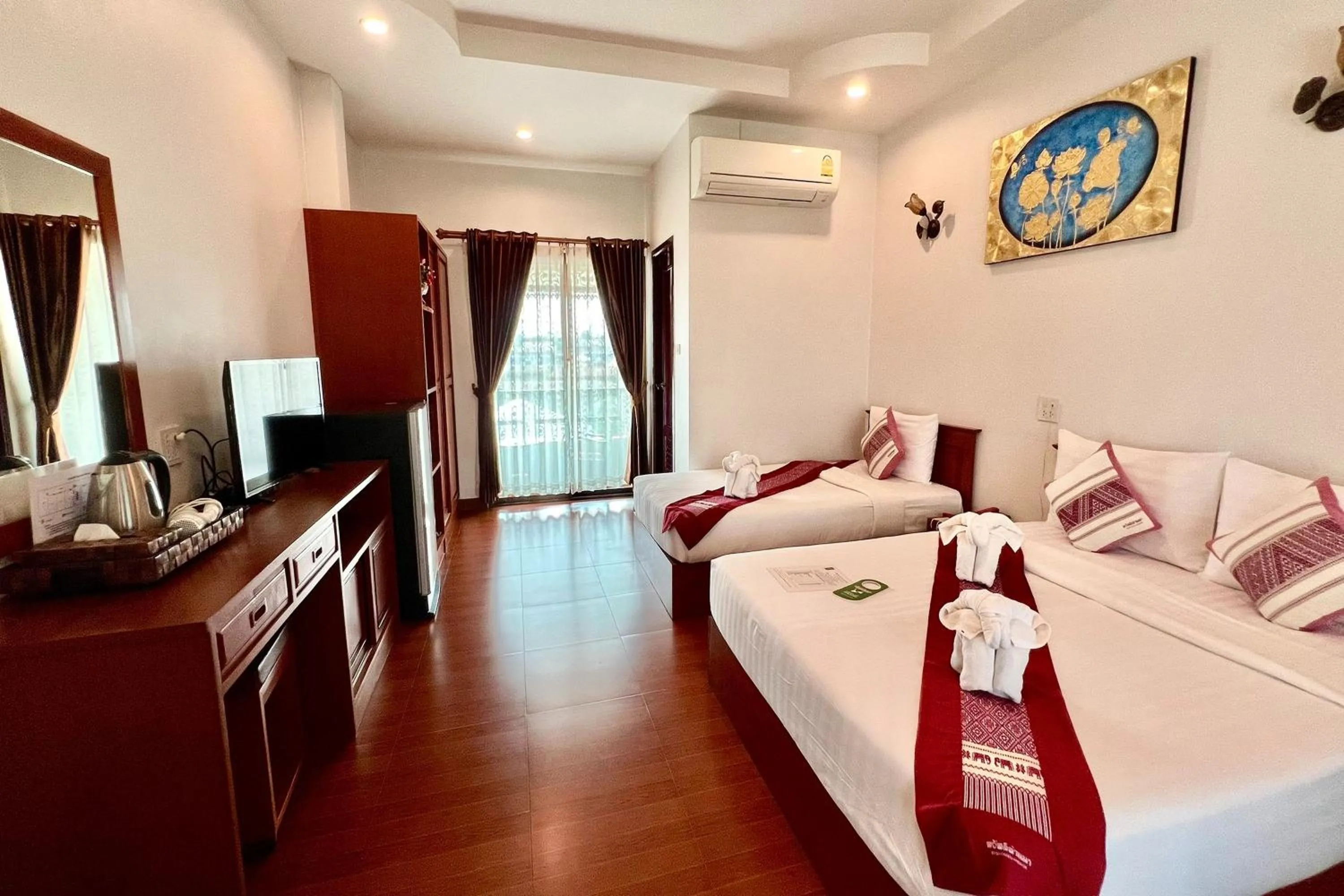 Bedroom, Bed in Sawadeelanna Hotel