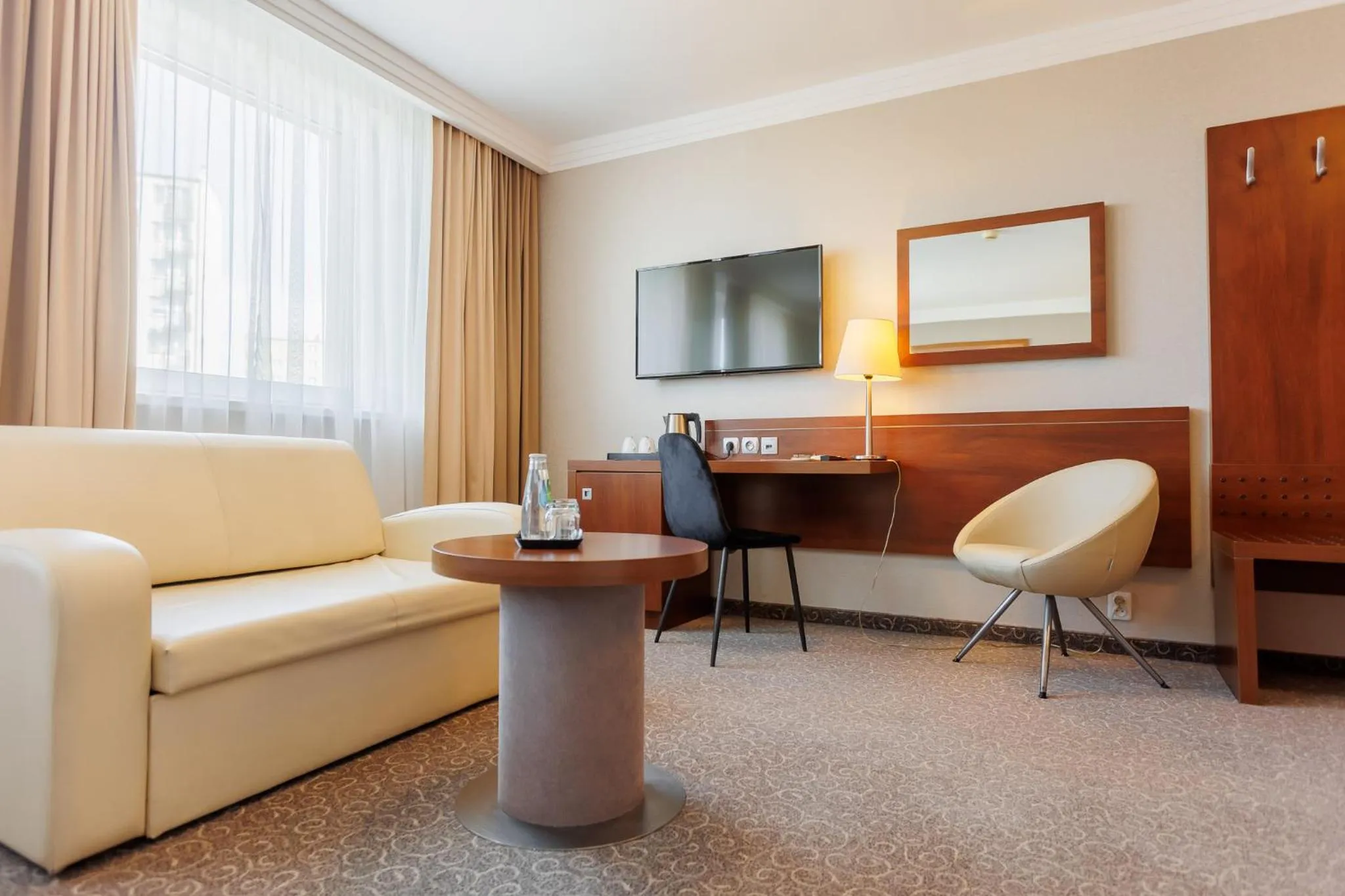 Seating area in Hotel Tarnovia