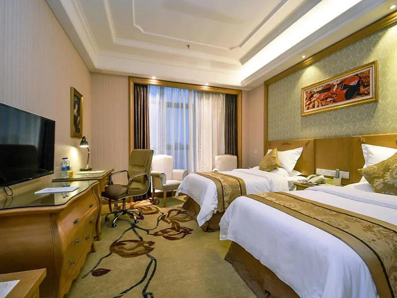 Bed in Vienna International Hotel Donglin Road