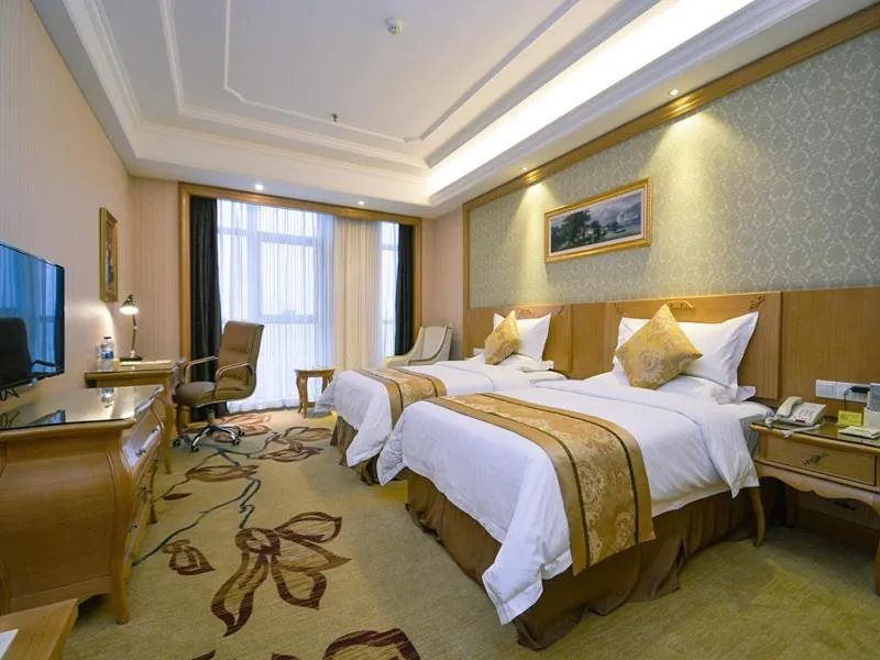 Bed in Vienna International Hotel Donglin Road