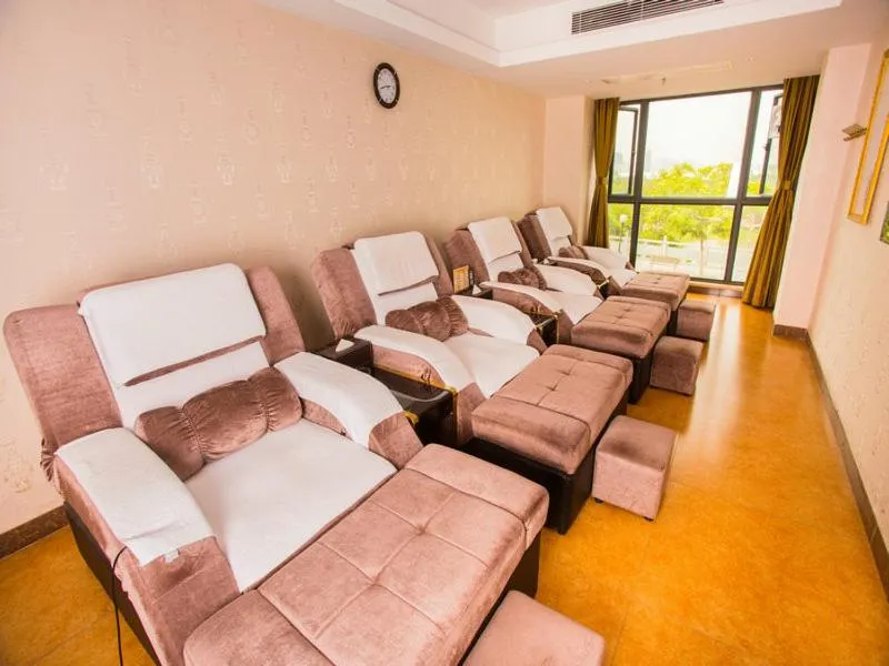 Vienna International Hotel Luogang Wanda Plaza