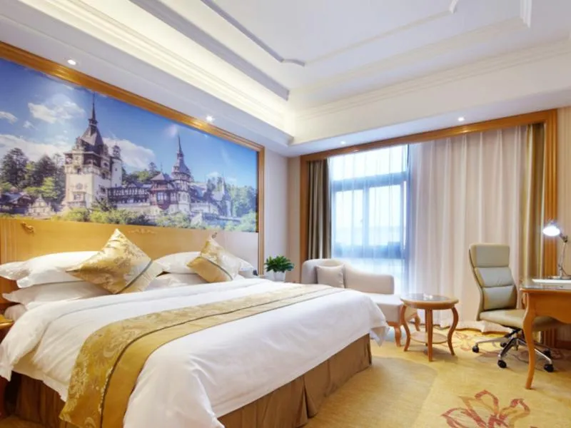 Bed in Vienna Hotel Shanghai Songjiang Development Zone