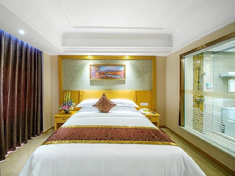 Bed in Vienna Hotel Guilin Wanfu Square