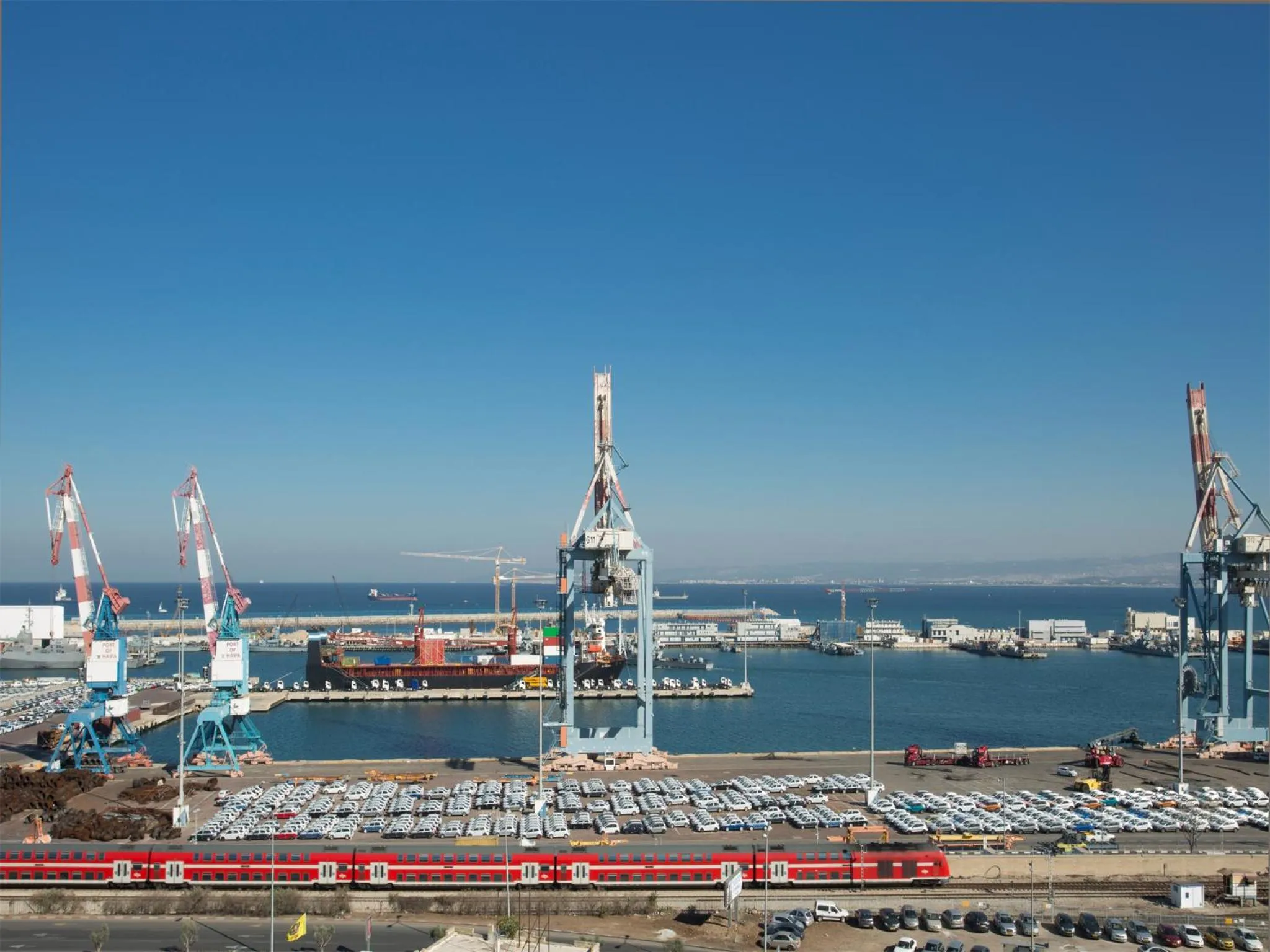 Nearby landmark in Golden Crown Haifa