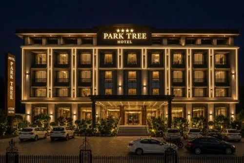 Hotel Park Tree IGI Airport With Free Airport Pick-up