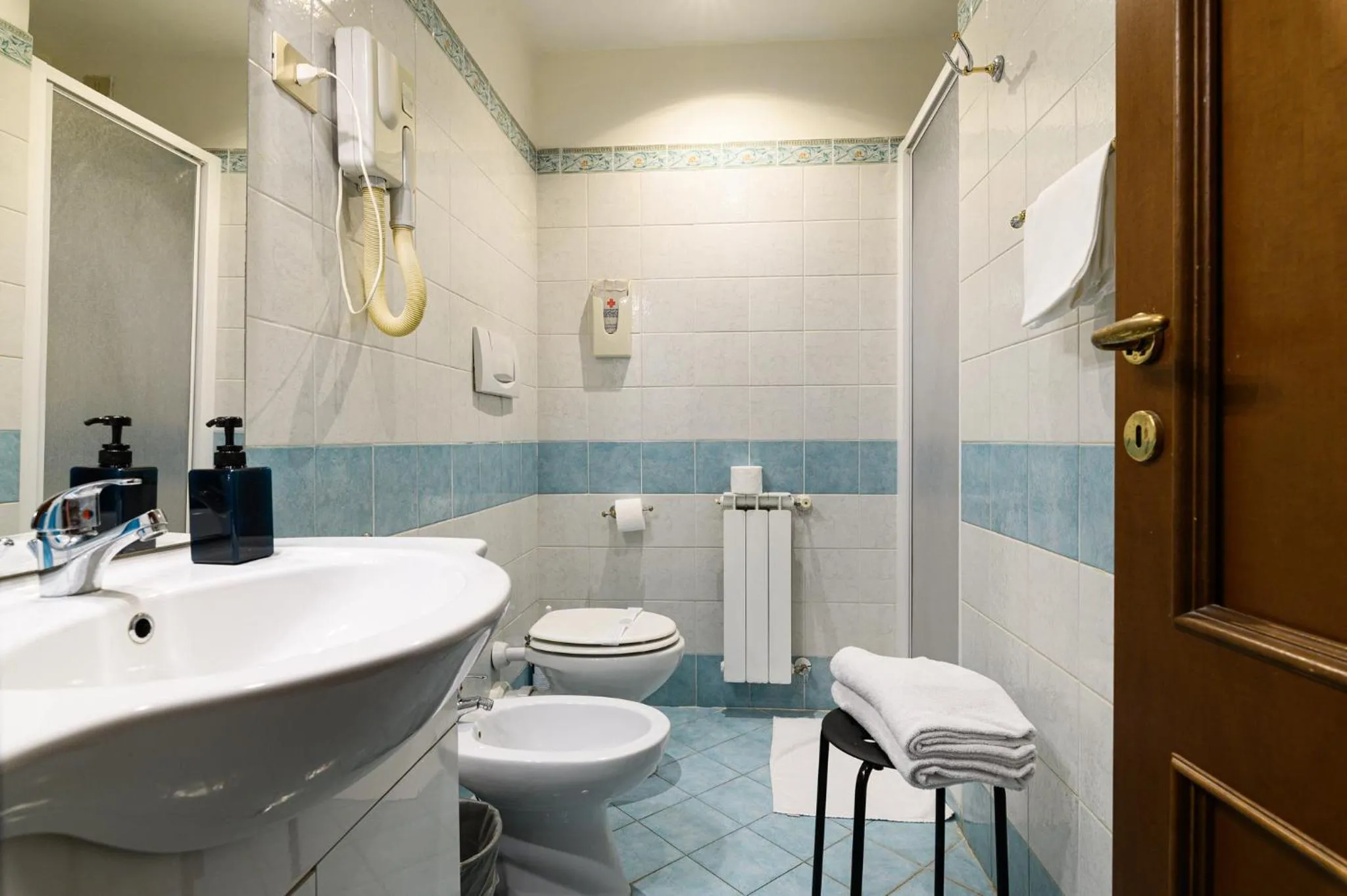 Shower in Domus Julia