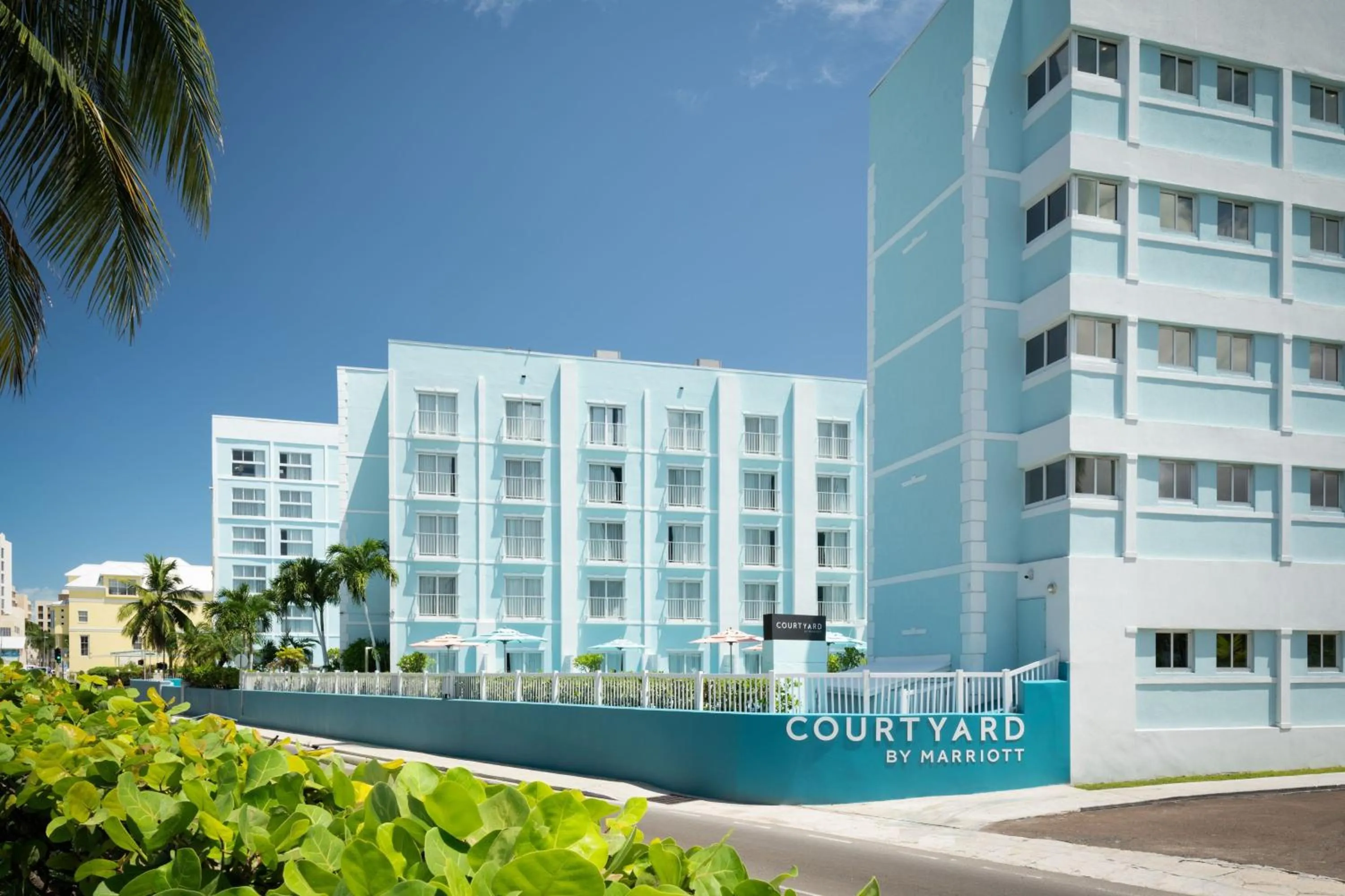 Property building in Courtyard by Marriott Nassau Downtown/Junkanoo Beach