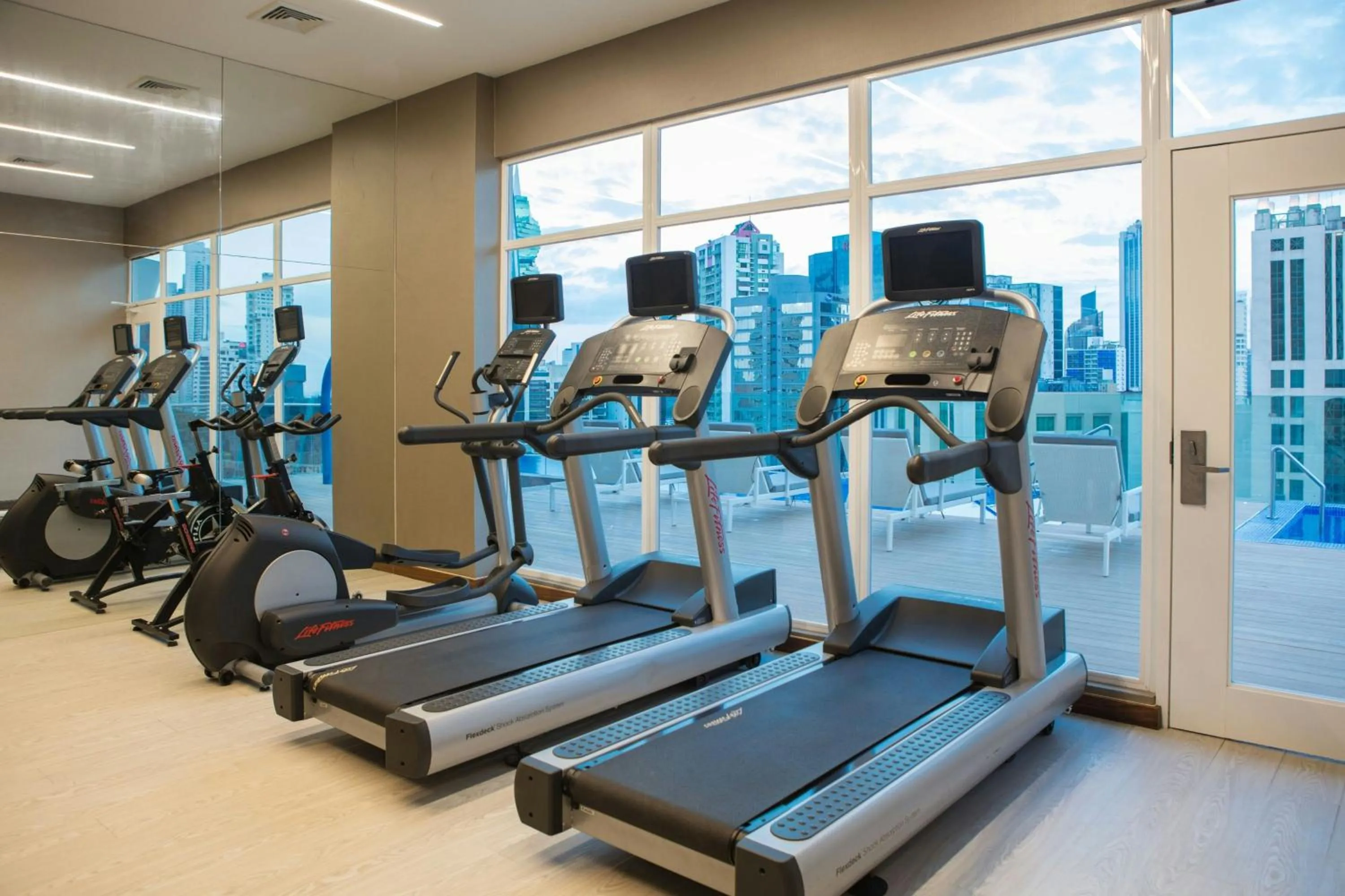 Fitness centre/facilities in AC Hotel by Marriott Panama City