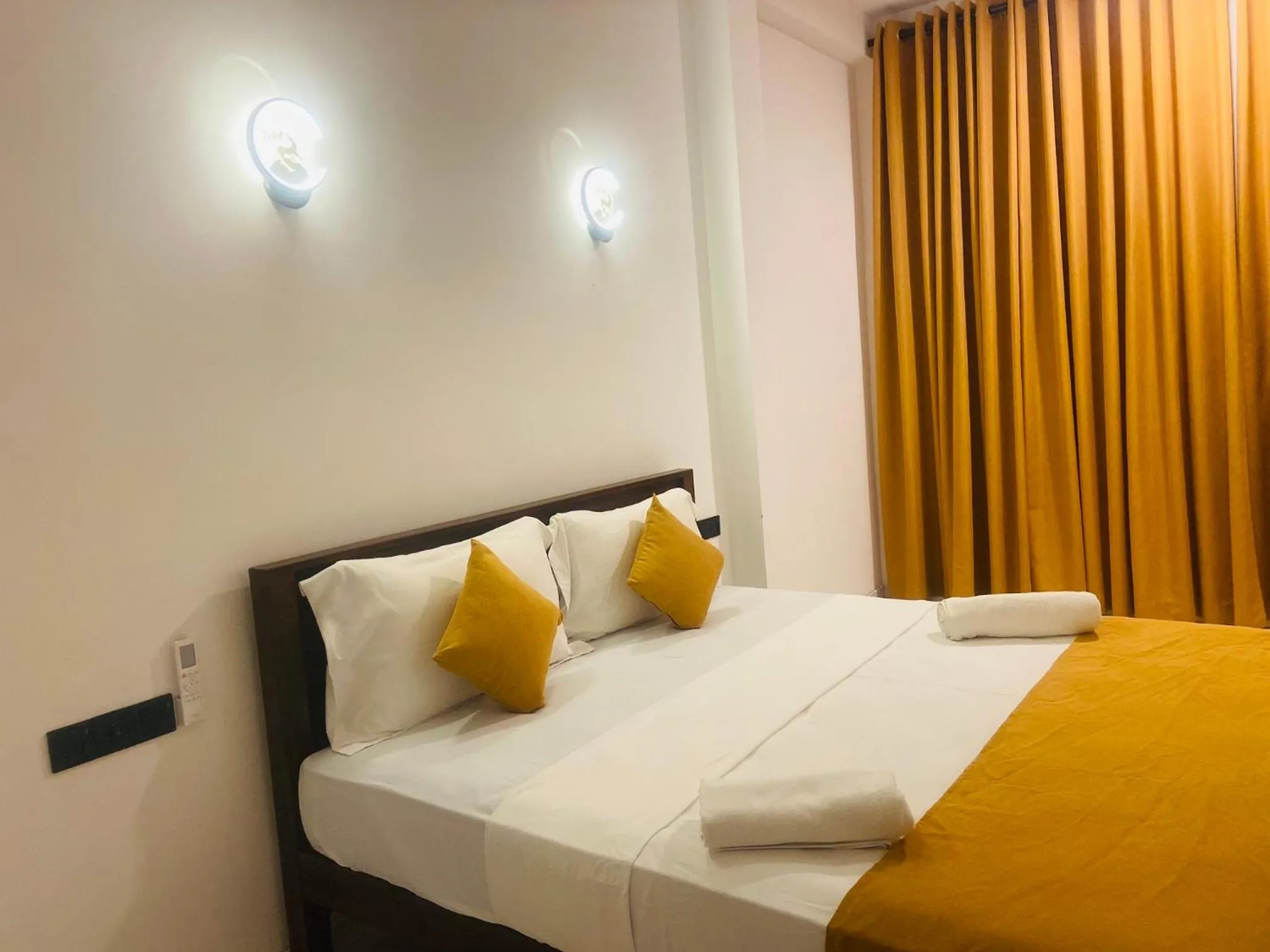 Bed in Sunray Beach House