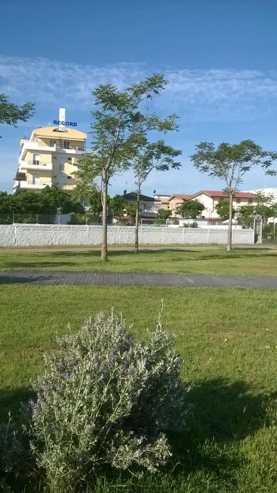 Facade/entrance in Residence Record