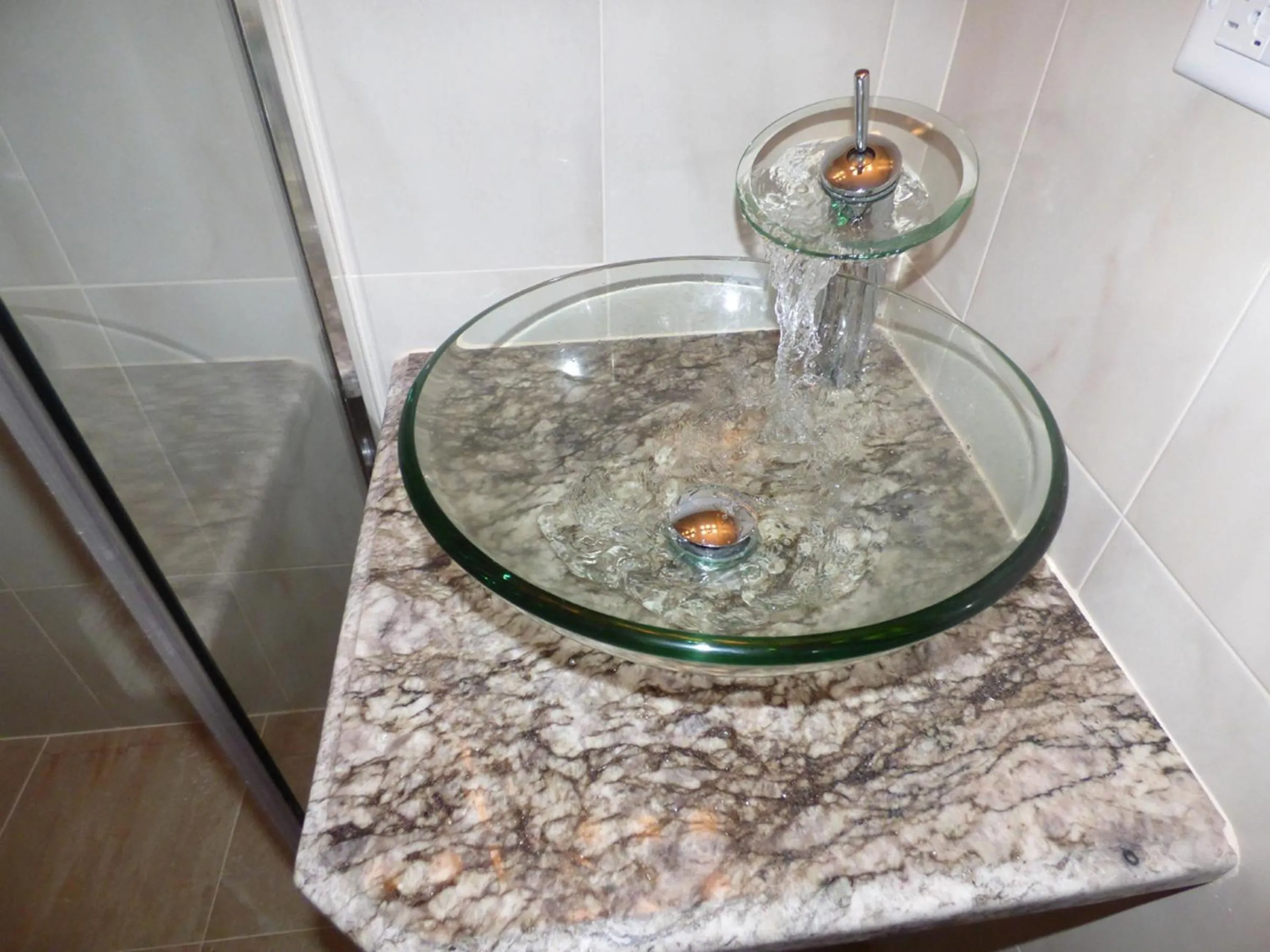 Bathroom in Beach Studio 18