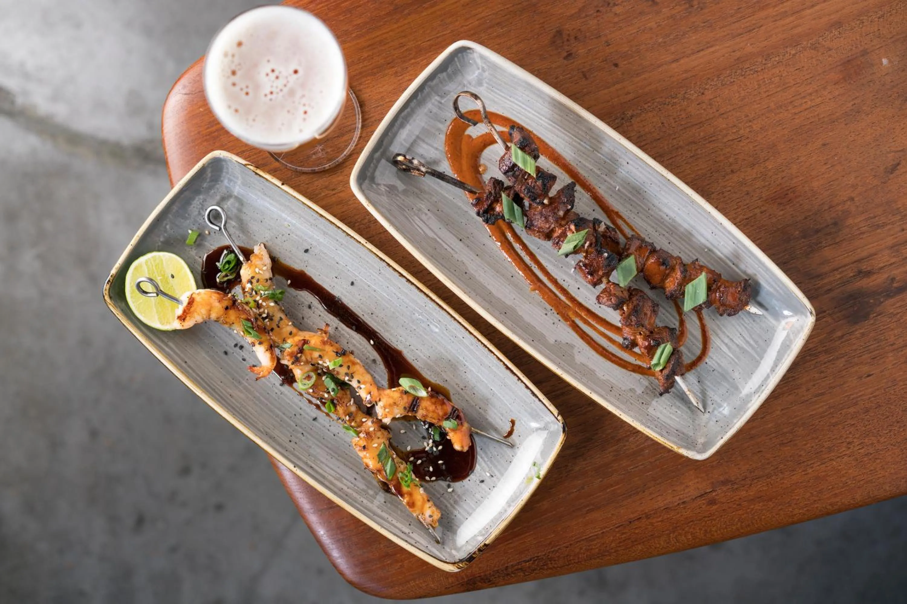 Restaurant/places to eat in Kimpton Gray Hotel Chicago by IHG