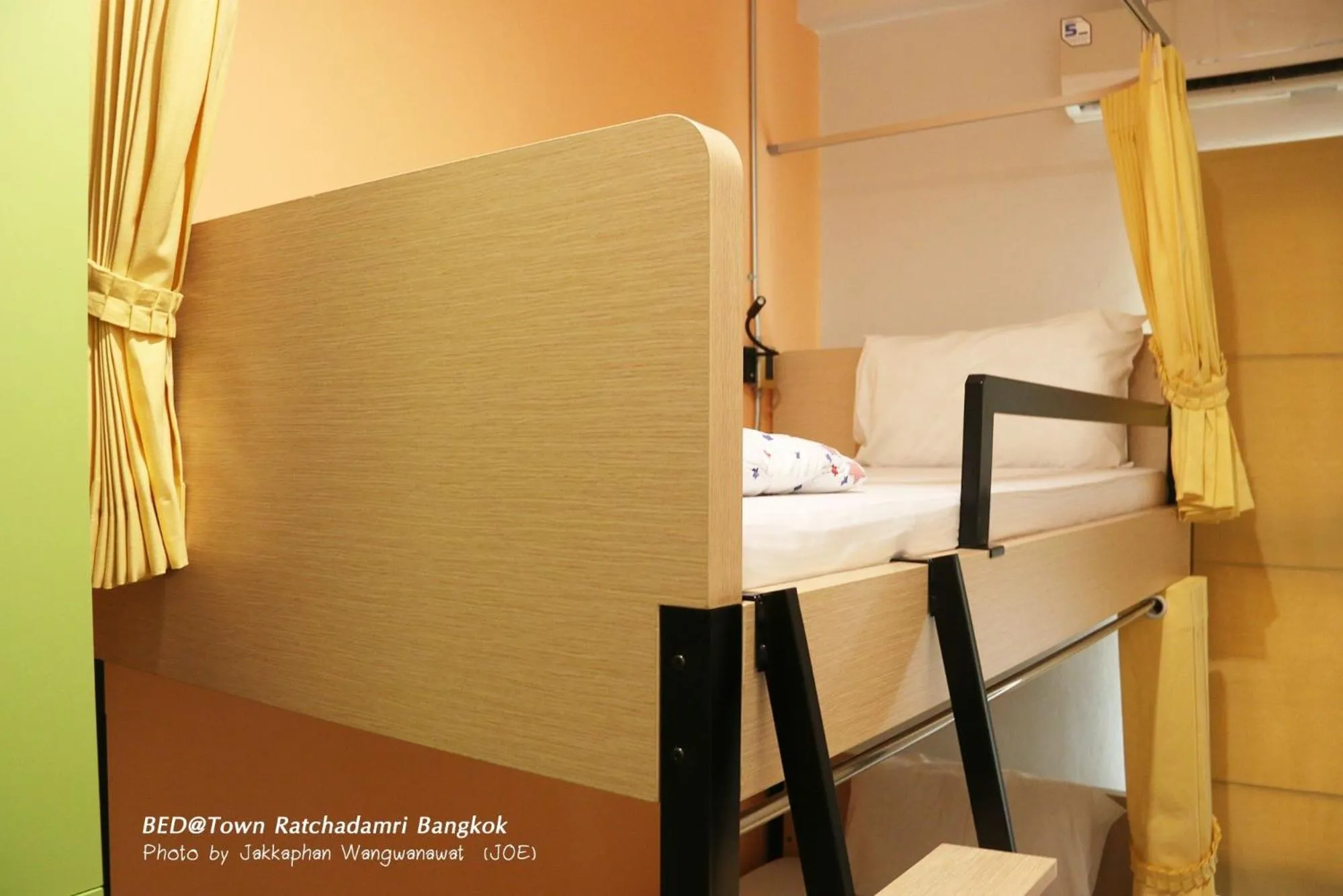 Property building, Bed in Bed@Town Hostel