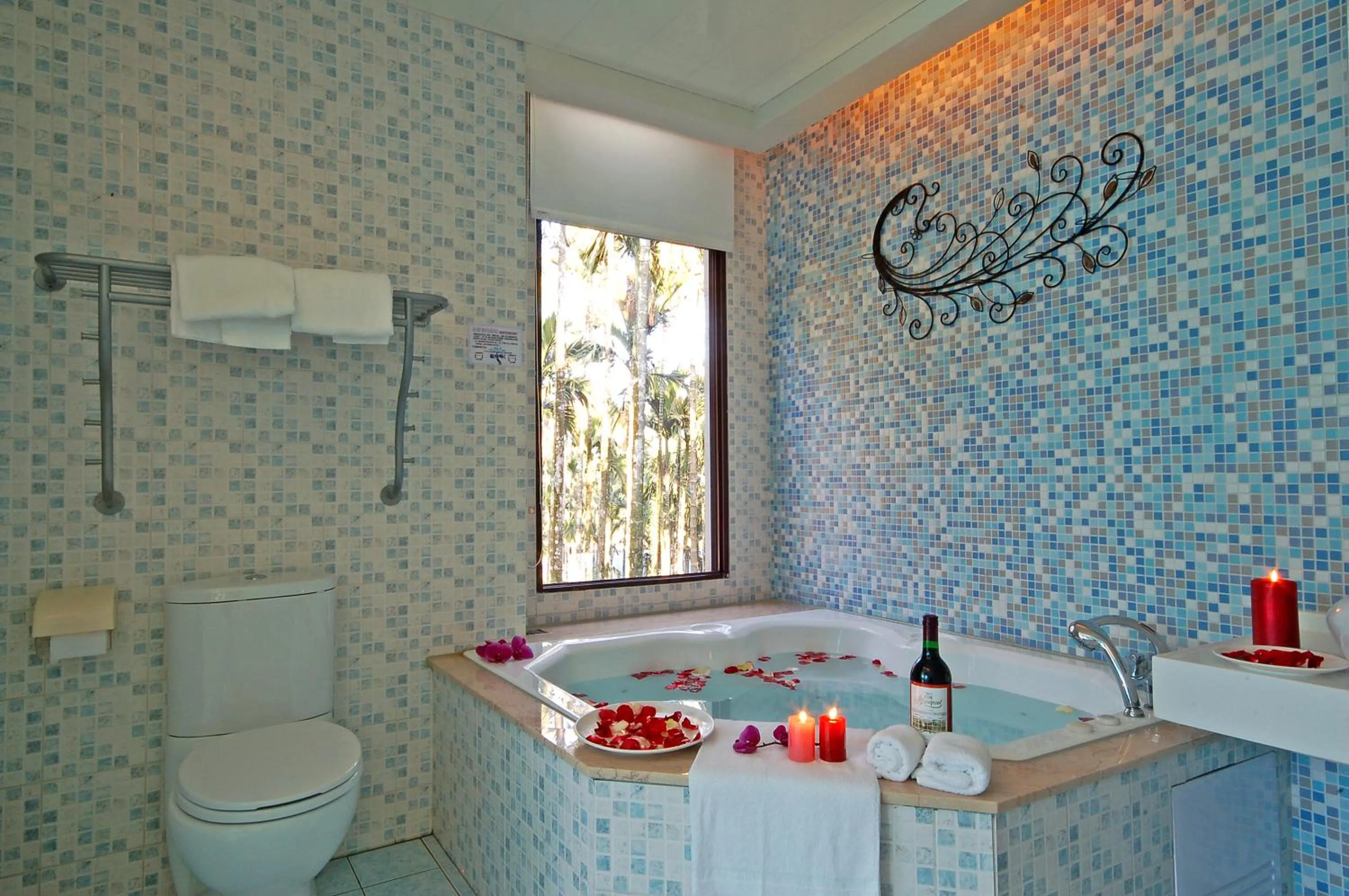 Photo of the whole room in Full House Homestay