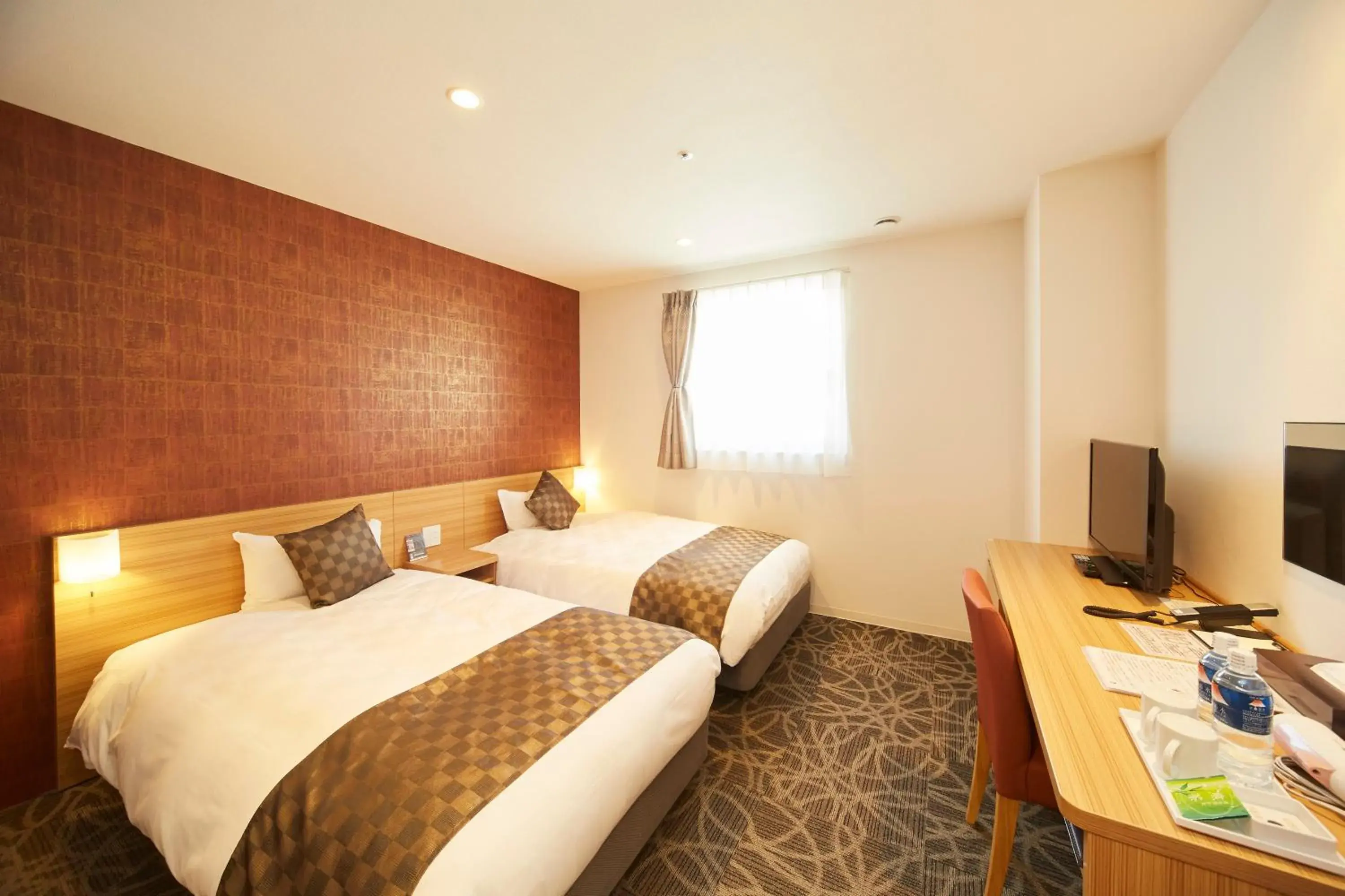 Twin Room - single occupancy in Sakura Garden Hotel Twin Room - single occupancy in Sakura Garden Hotel