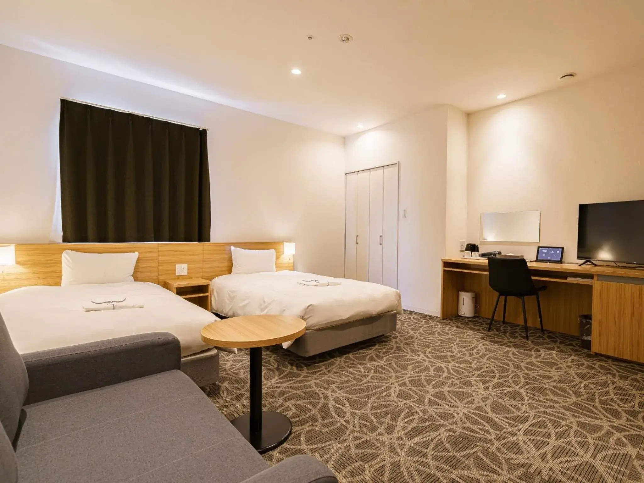 Bedroom, Bed in Sakura Garden Hotel Bedroom, Bed in Sakura Garden Hotel