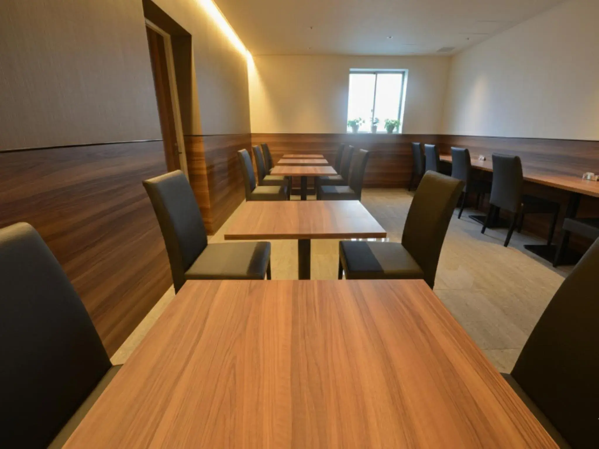 Restaurant/places to eat in Sakura Garden Hotel Restaurant/places to eat in Sakura Garden Hotel