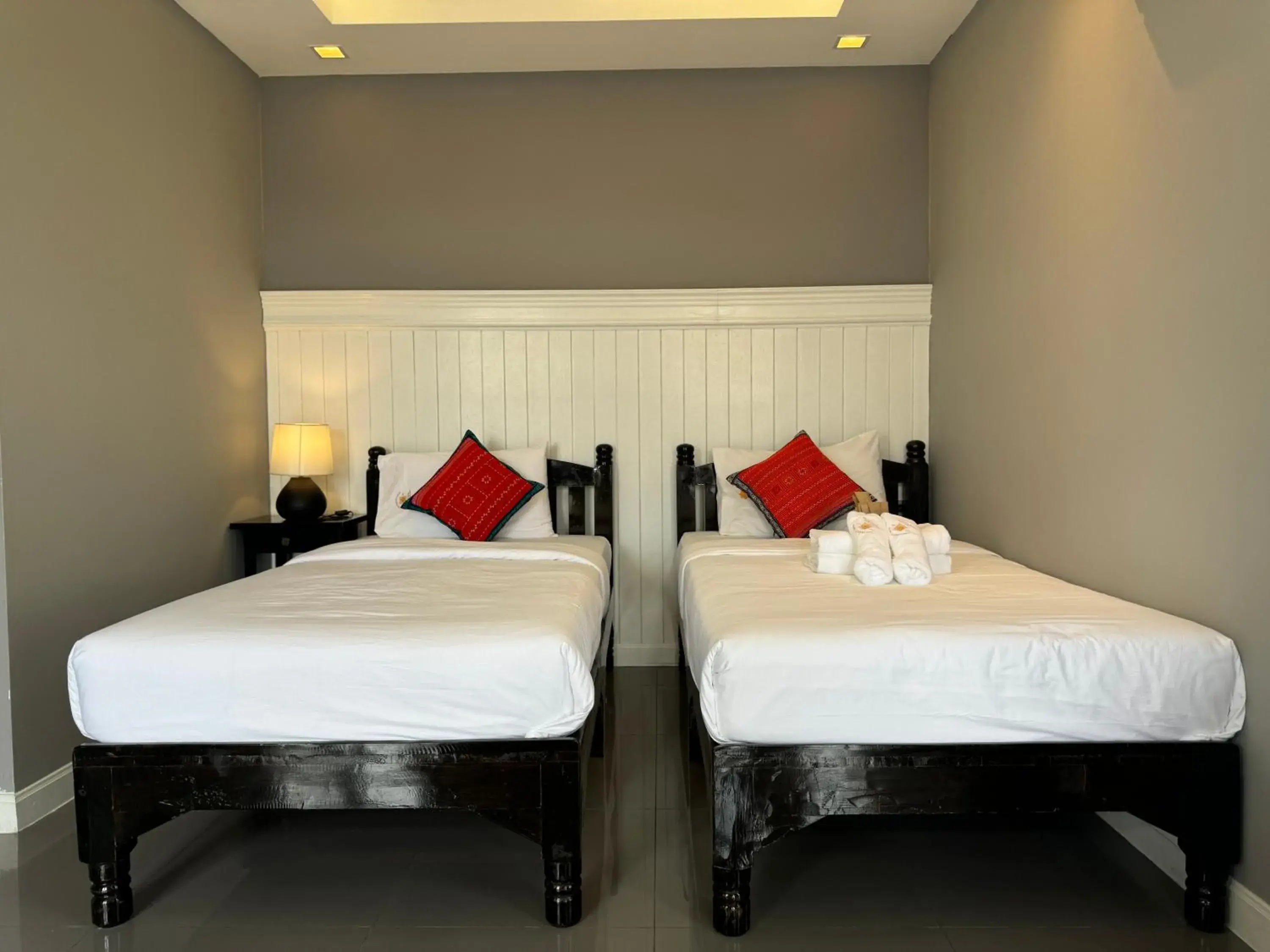 Superior Twin Room with City View in WUA LAI Boutique Hotel Chiang Mai Superior Twin Room with City View in WUA LAI Boutique Hotel Chiang Mai