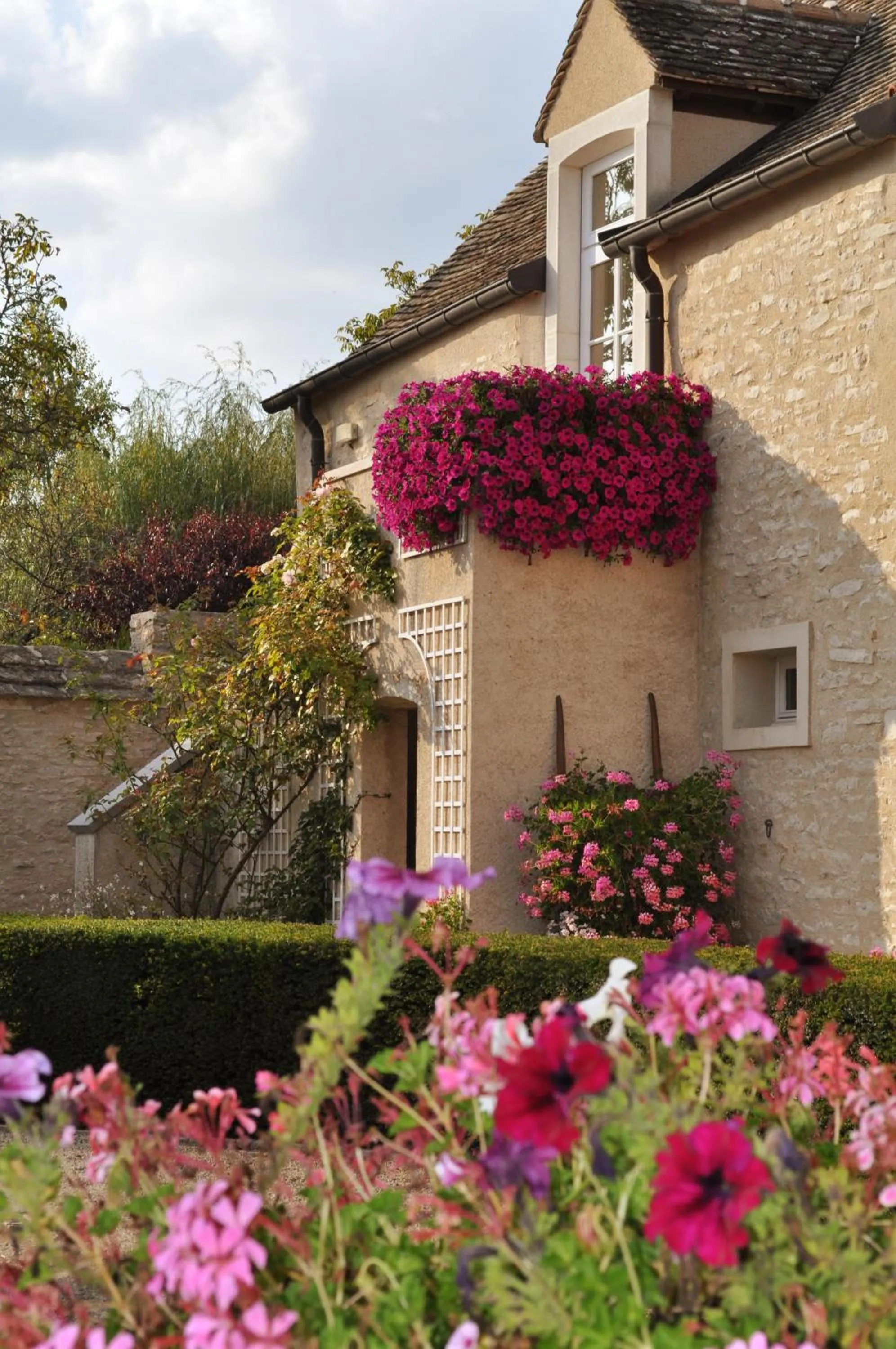 Property building in Hôtel Le Clos