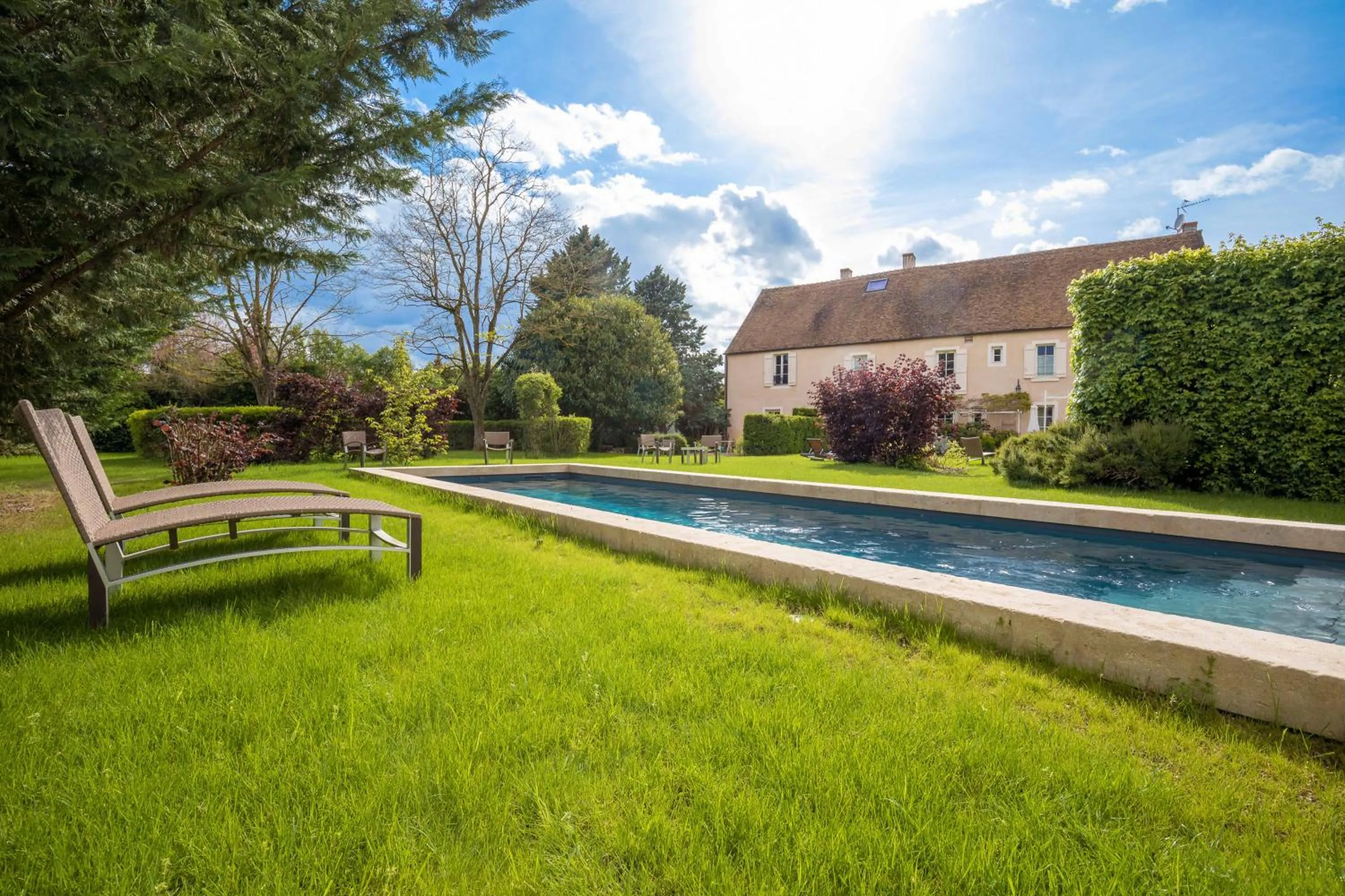 Swimming pool in Hôtel Le Clos