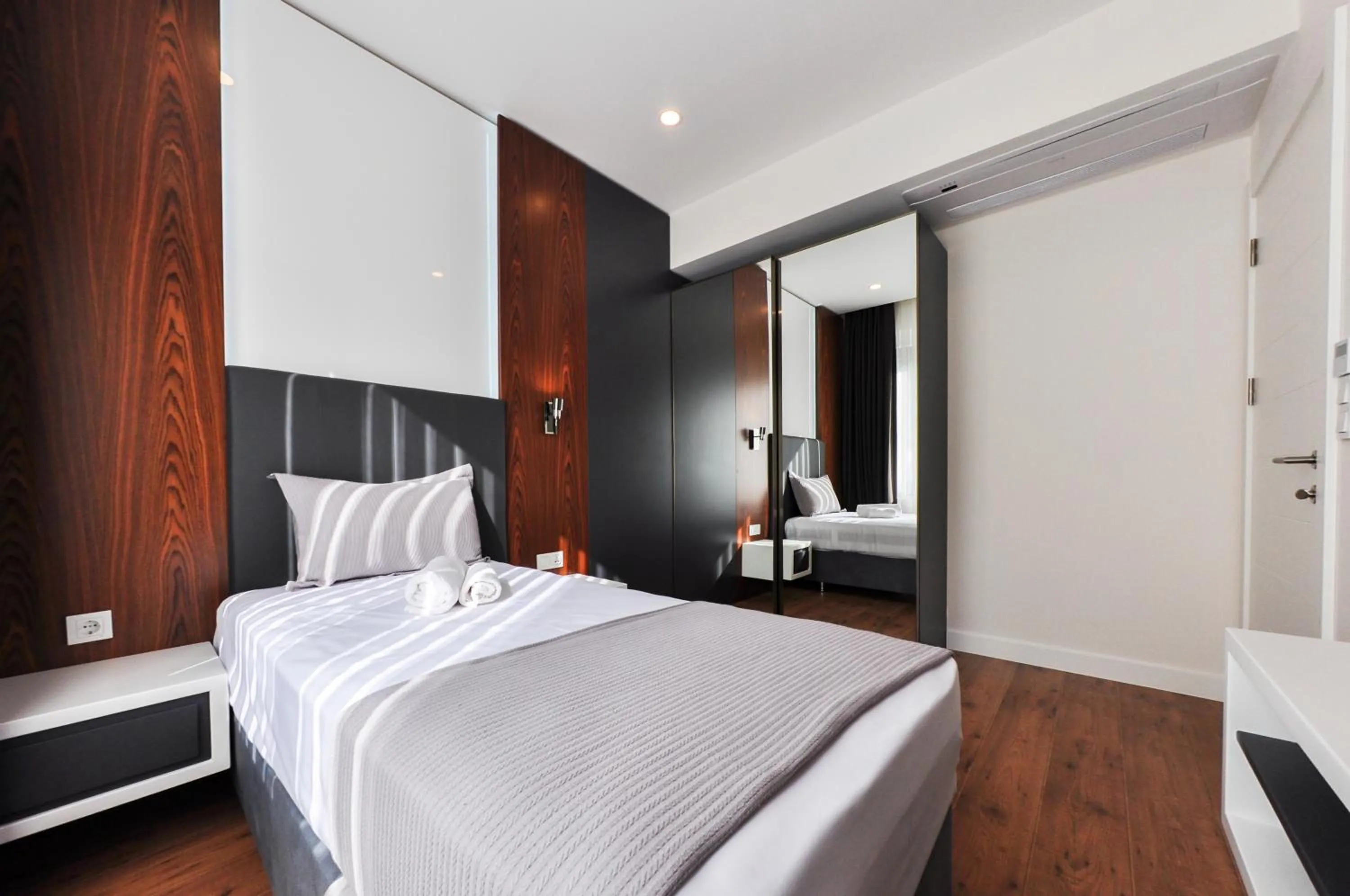 Bed in Nevras Resort Sapanca