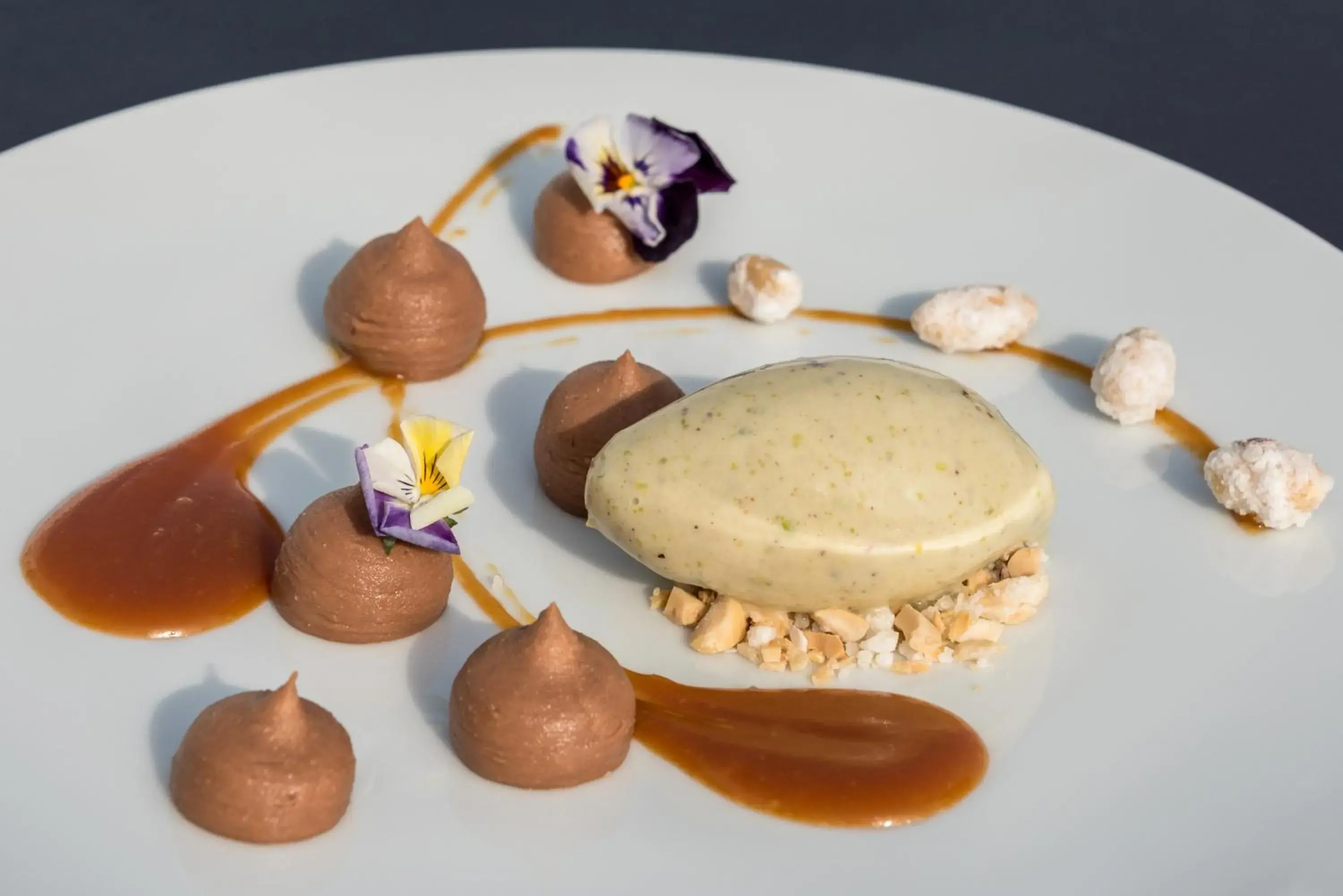 Restaurant/places to eat in Cocoon Suites Restaurant/places to eat in Cocoon Suites