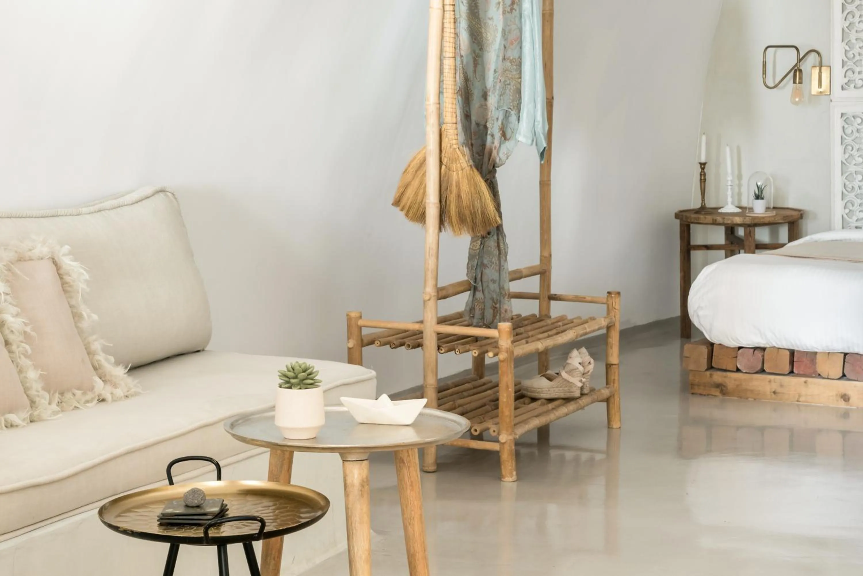 Decorative detail, Bed in Cocoon Suites